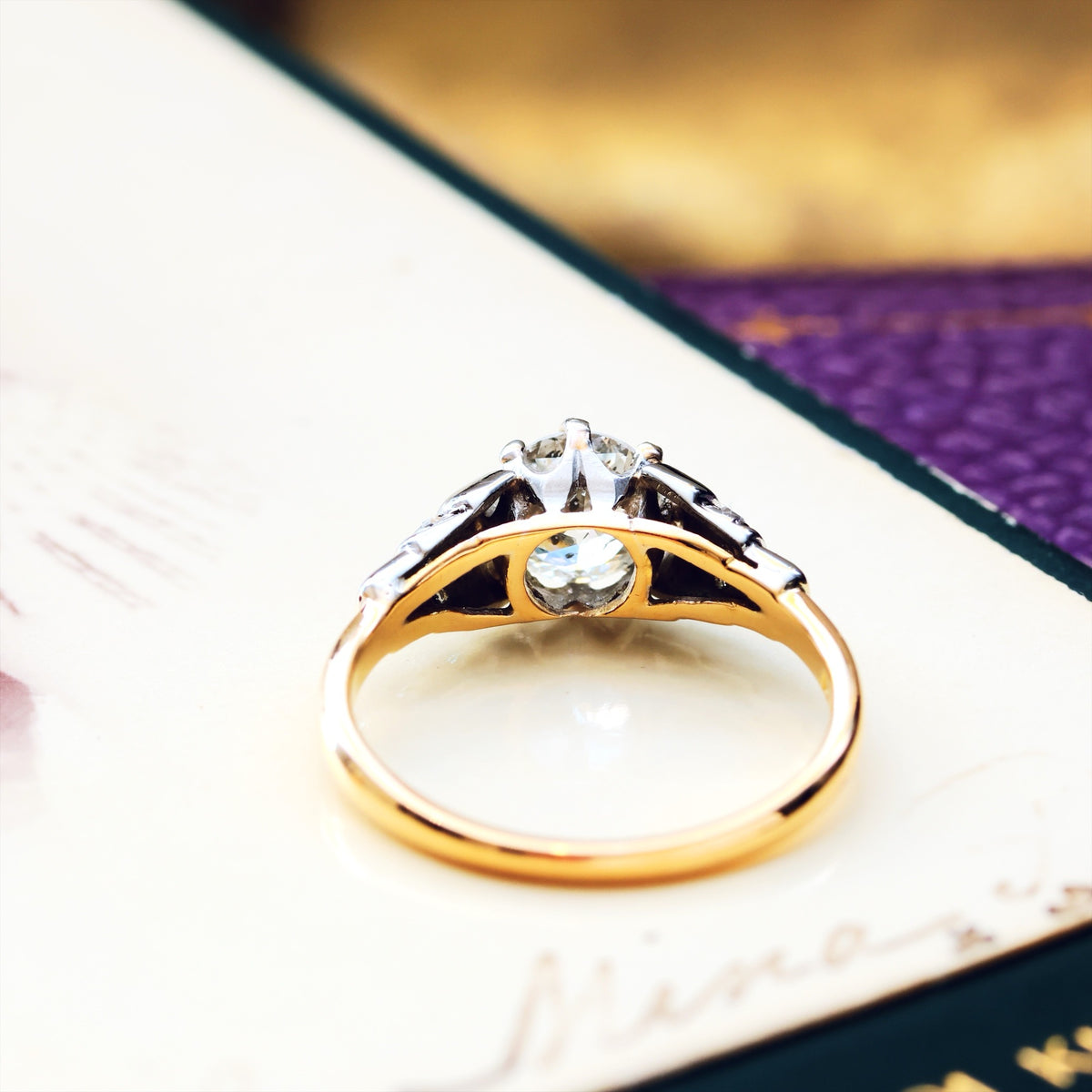 Tempting Vintage Art Deco Diamond Engagement Ring