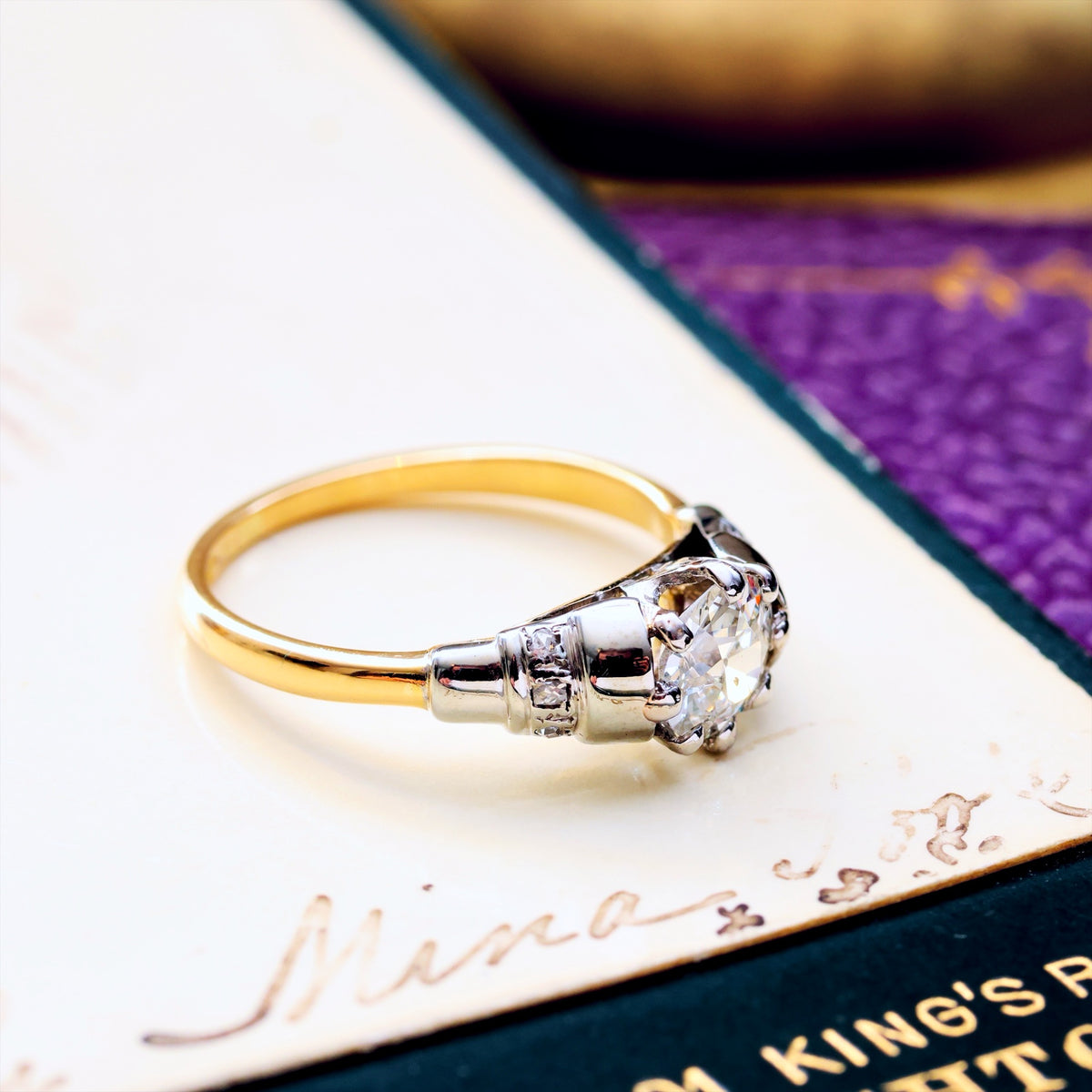 Tempting Vintage Art Deco Diamond Engagement Ring