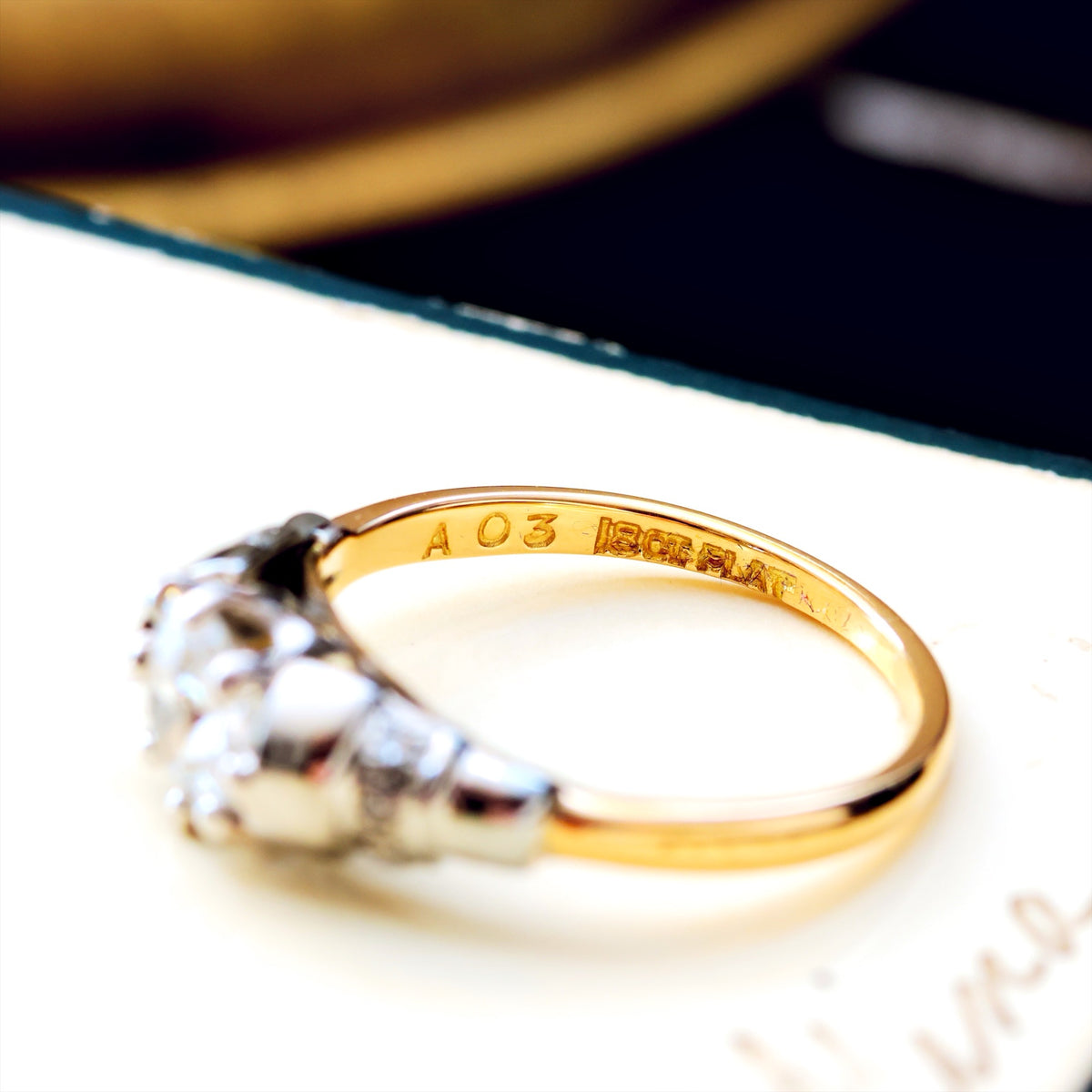 Tempting Vintage Art Deco Diamond Engagement Ring