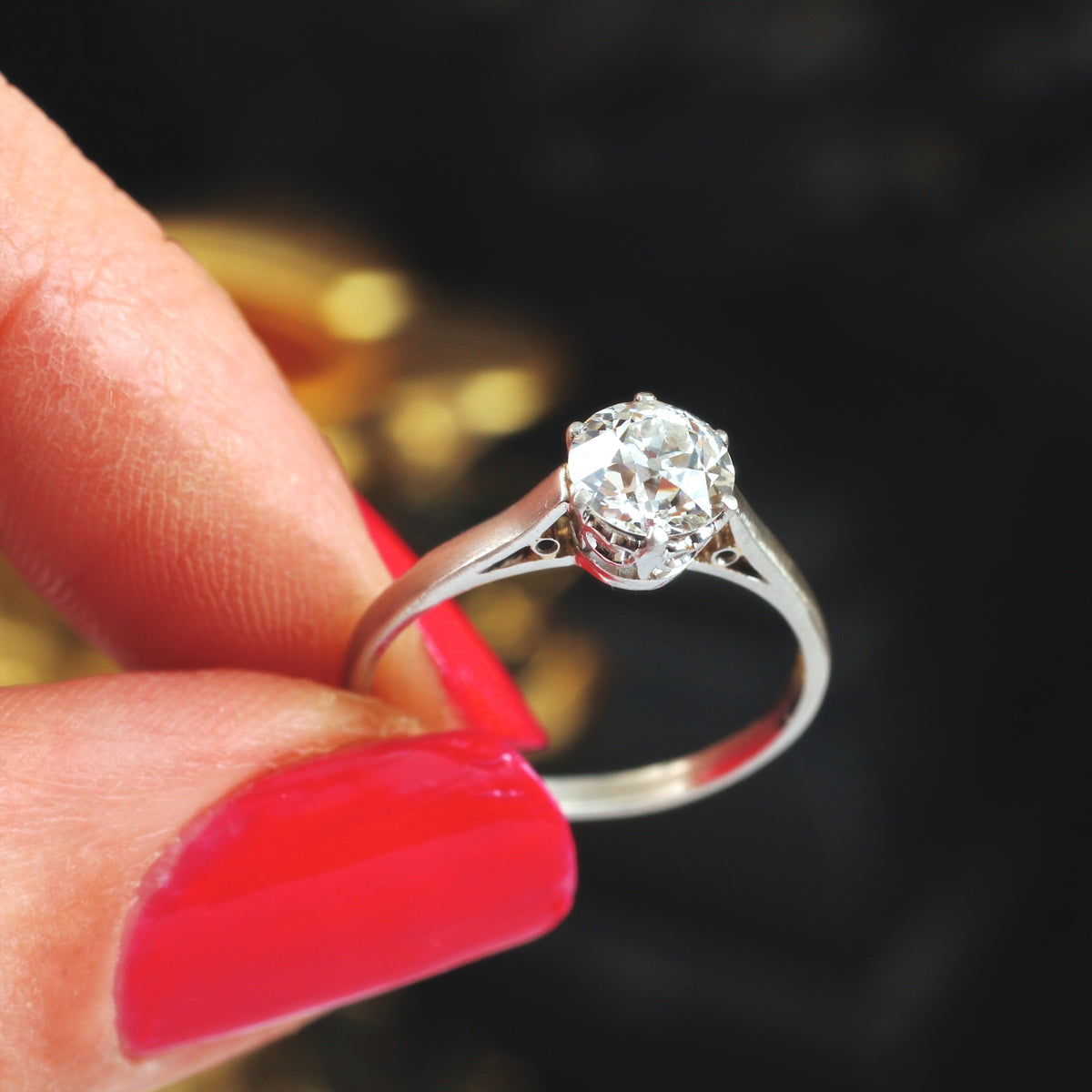 Sparklous!! Certificated Vintage Platinum Diamond Solitaire Ring