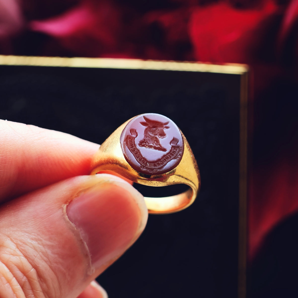 Date 1935 Sardonyx Intaglio Signet Seal Ring