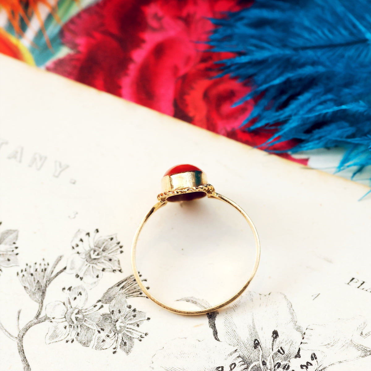 Vintage 14ct Gold Mediterranean Coral Ring