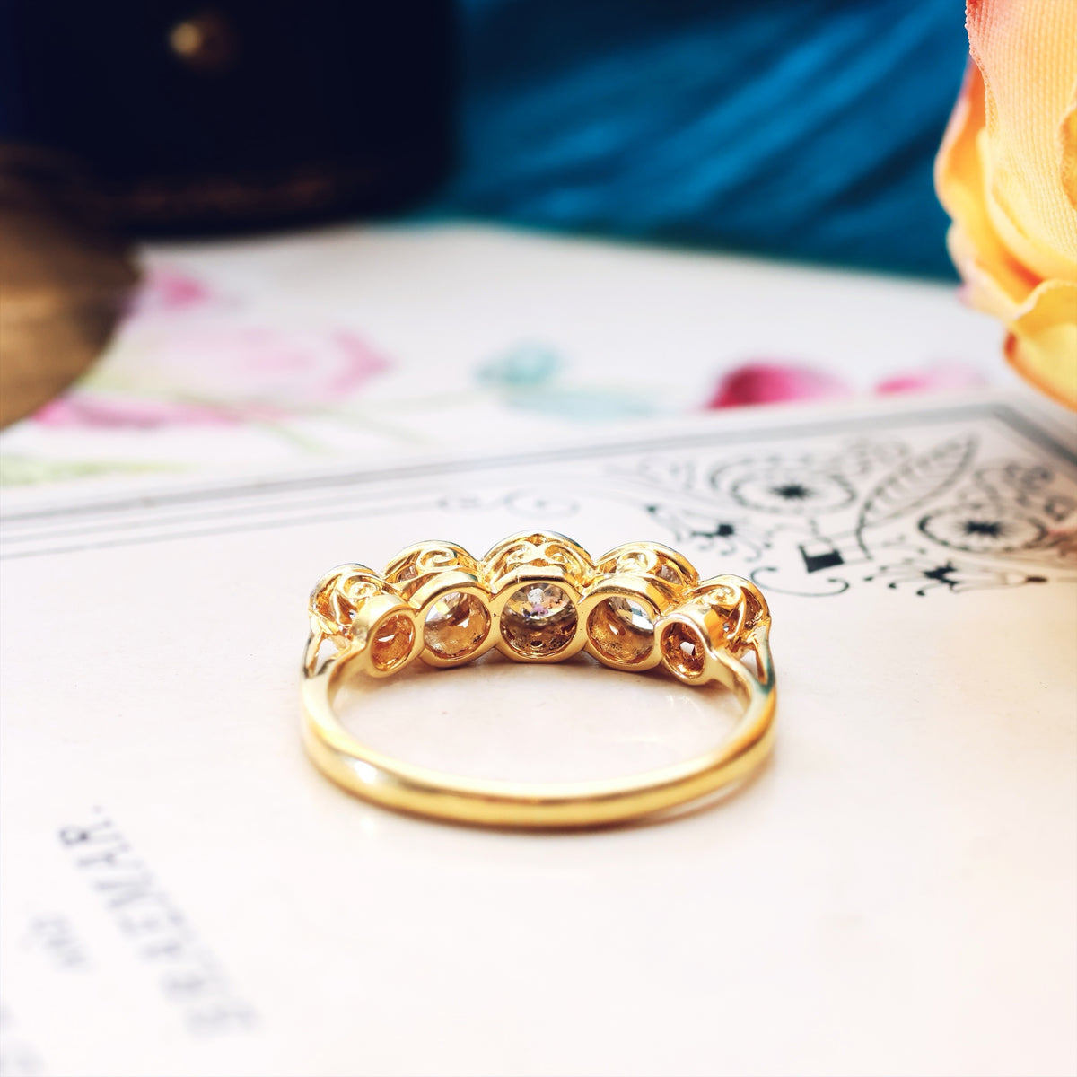 Splendid Vintage Five Stone Diamond Engagement Ring