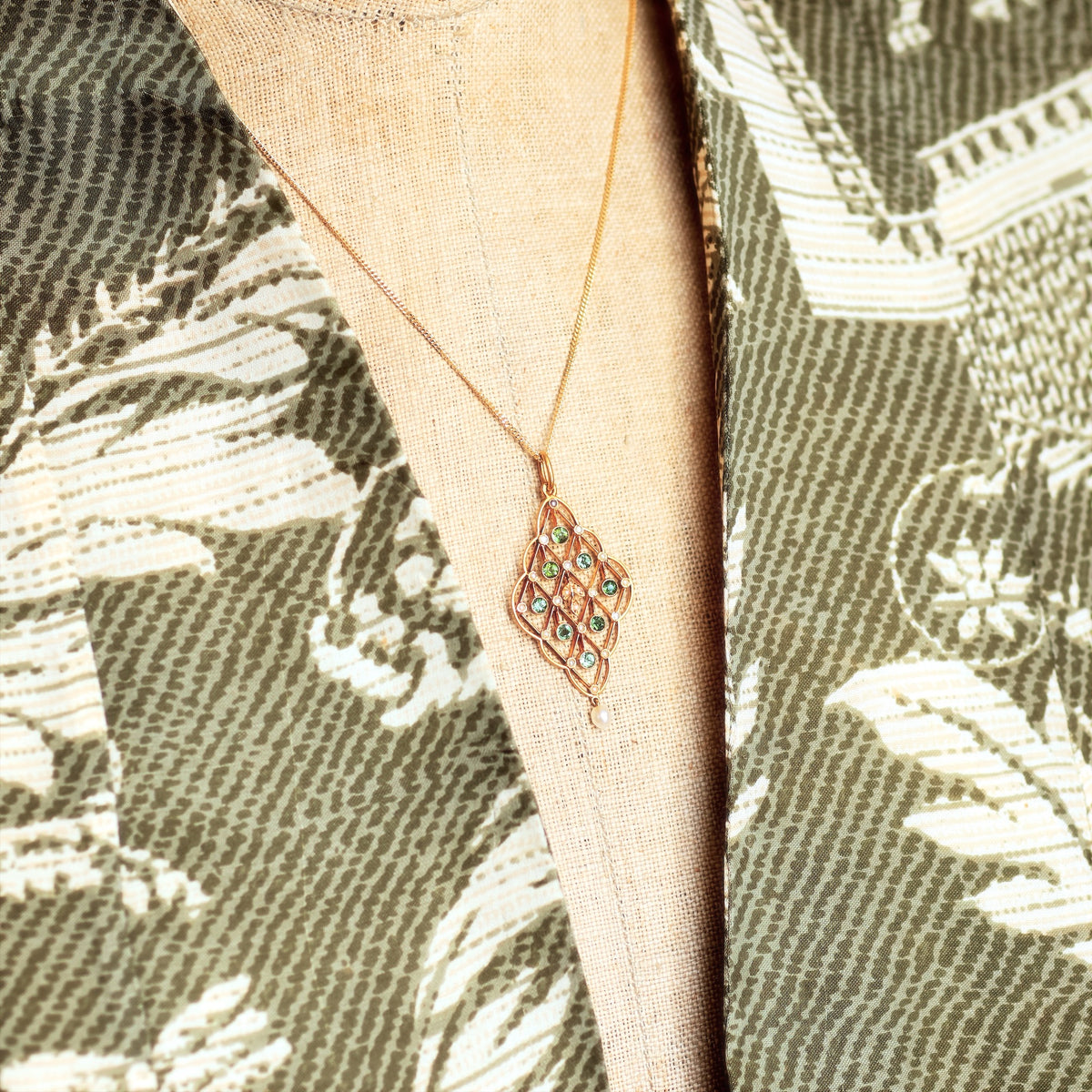 Fine Lovely Edwardian Tourmaline & Seed Pearl Pendant