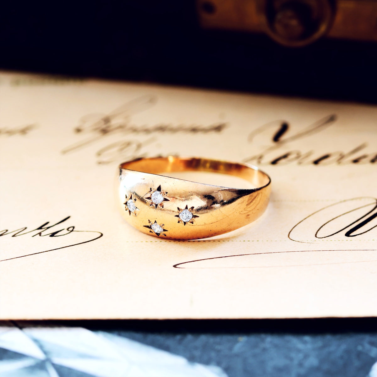 Date 1972 Diamond Stars Gypsy Style Band Ring