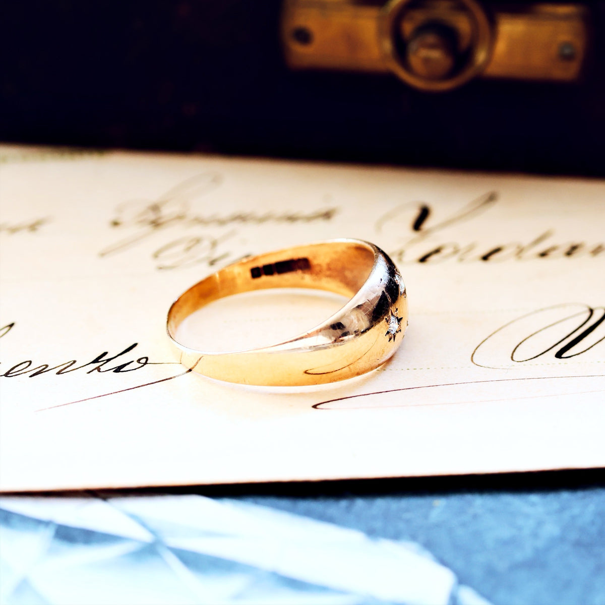 Date 1972 Diamond Stars Gypsy Style Band Ring