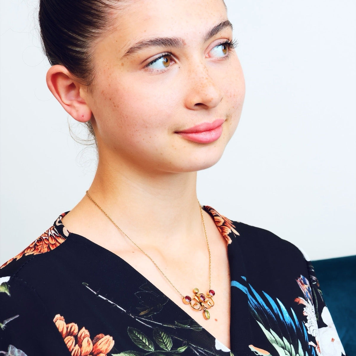Majestic Antique Edwardian Garnet & Peridot Necklace