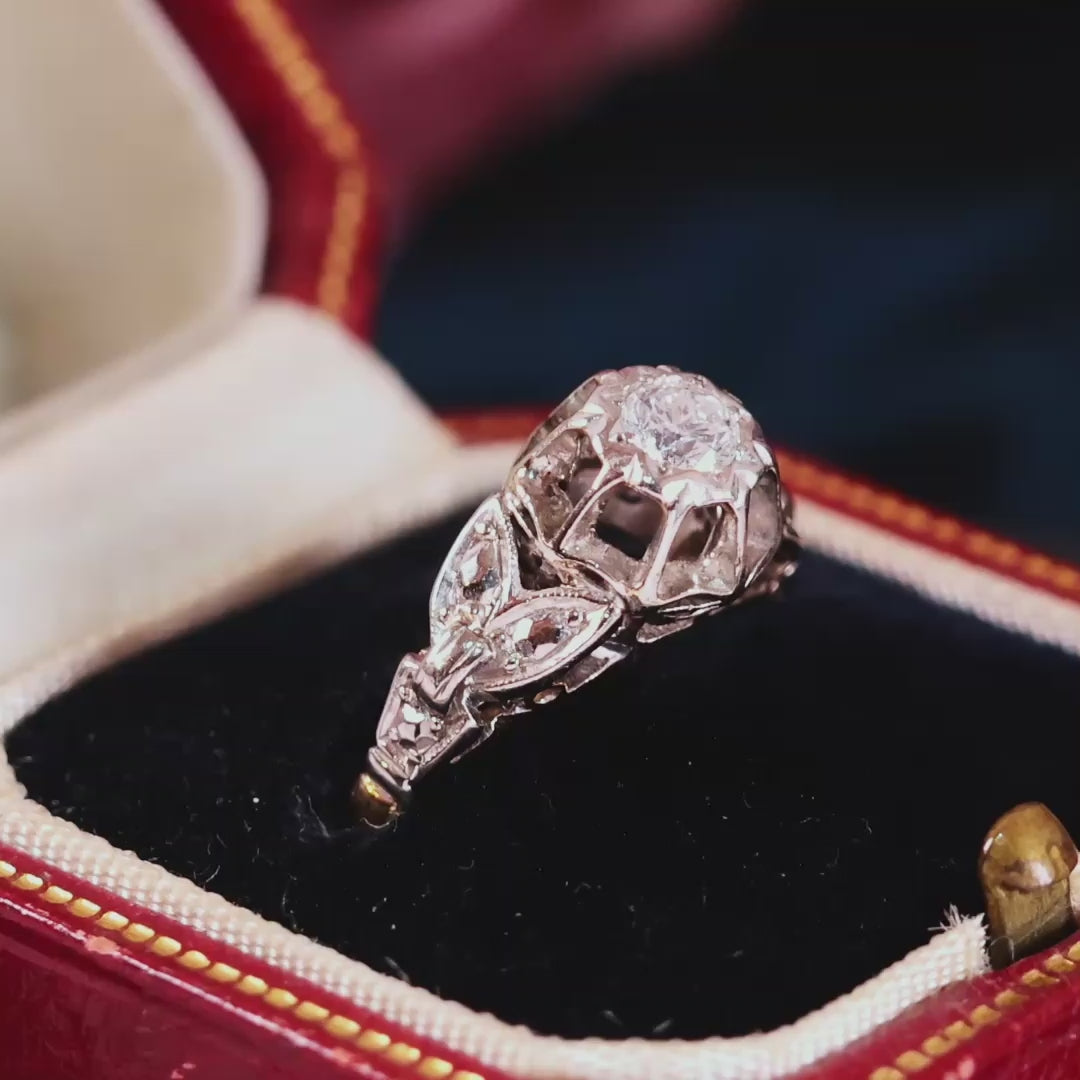 Extravagant Vintage Art Deco Diamond Engagement Ring