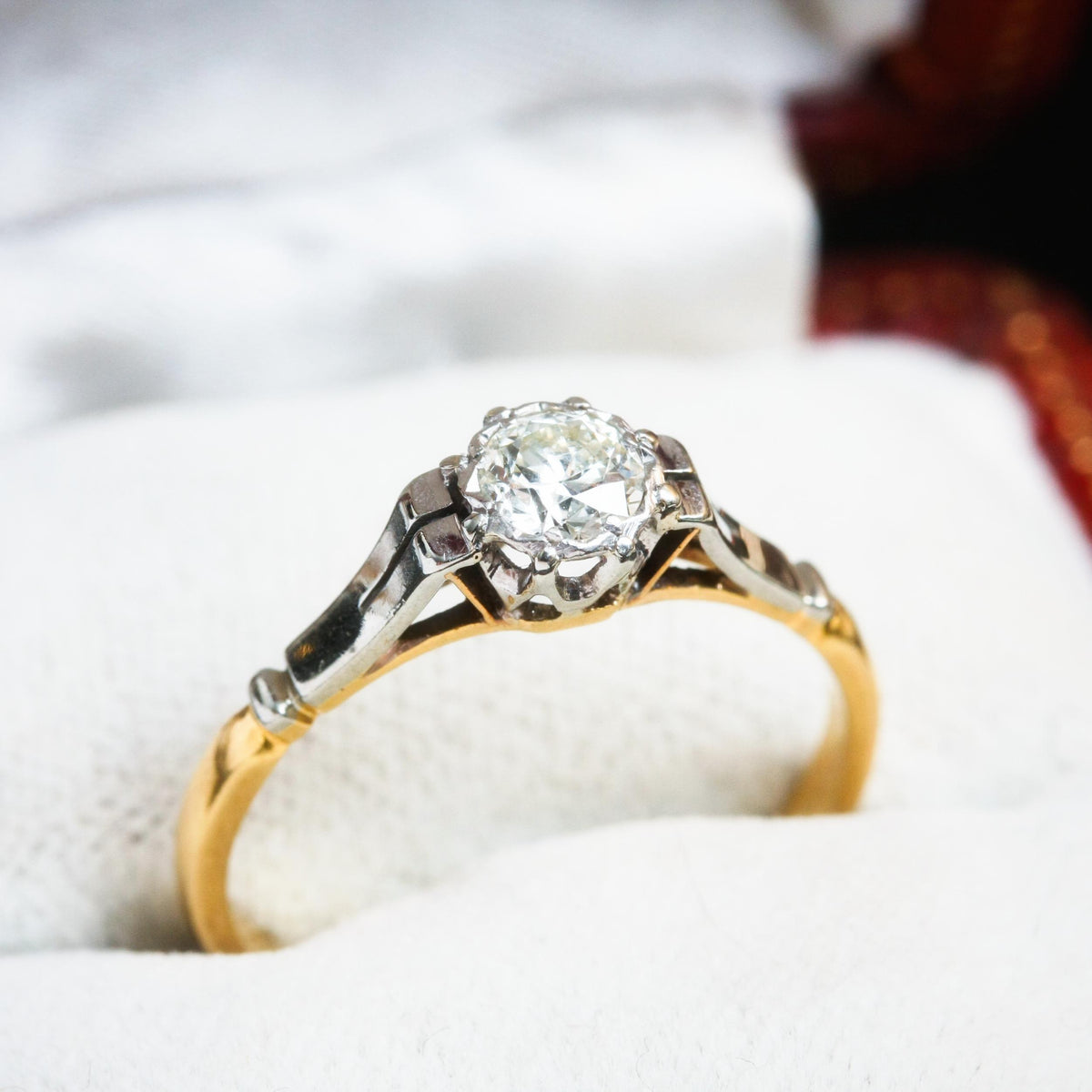 A Restrainedly Lovely Vintage Diamond Solitaire Ring