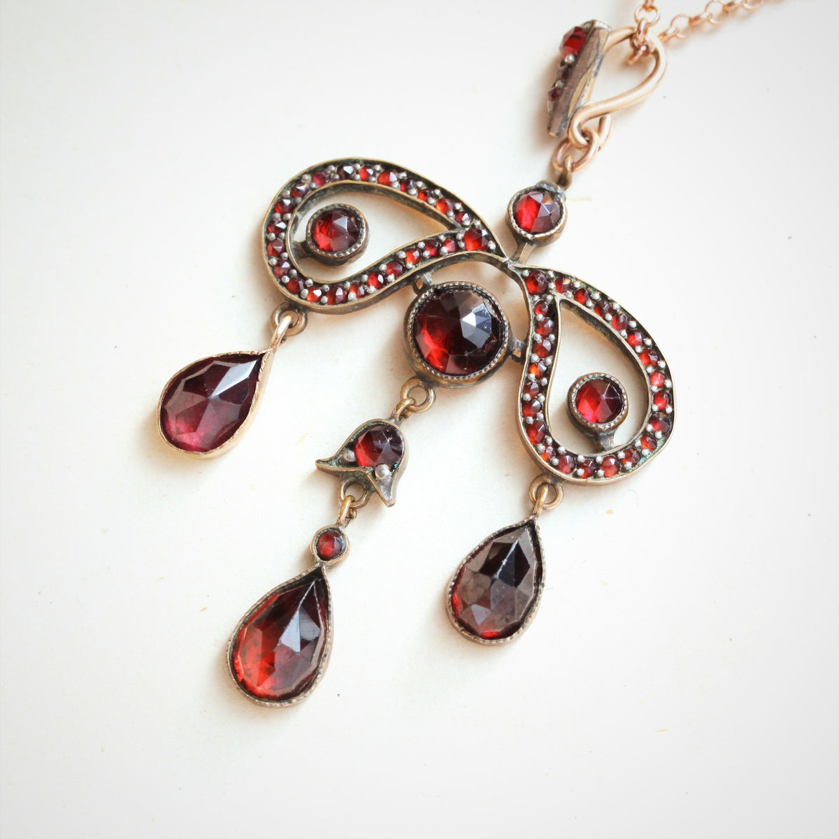 Vintage Rose Cut Bohemian Garnet Pendant