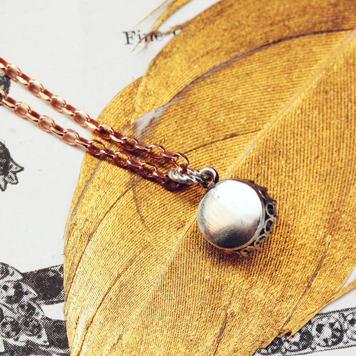 SuperSparkly Antique Cushion Paste Pendant