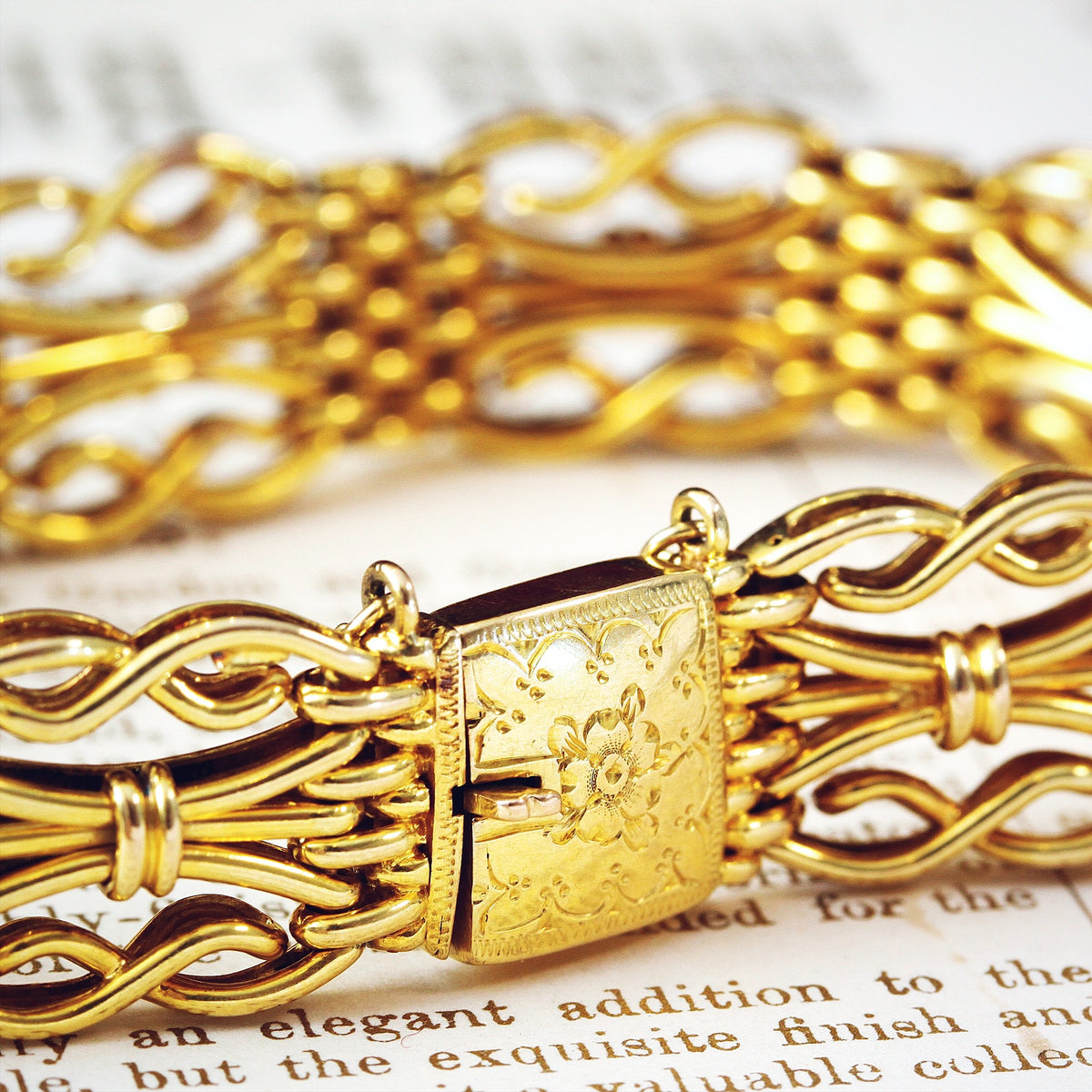 Especially Nice 9ct Gold Edwardian Gate Bracelet