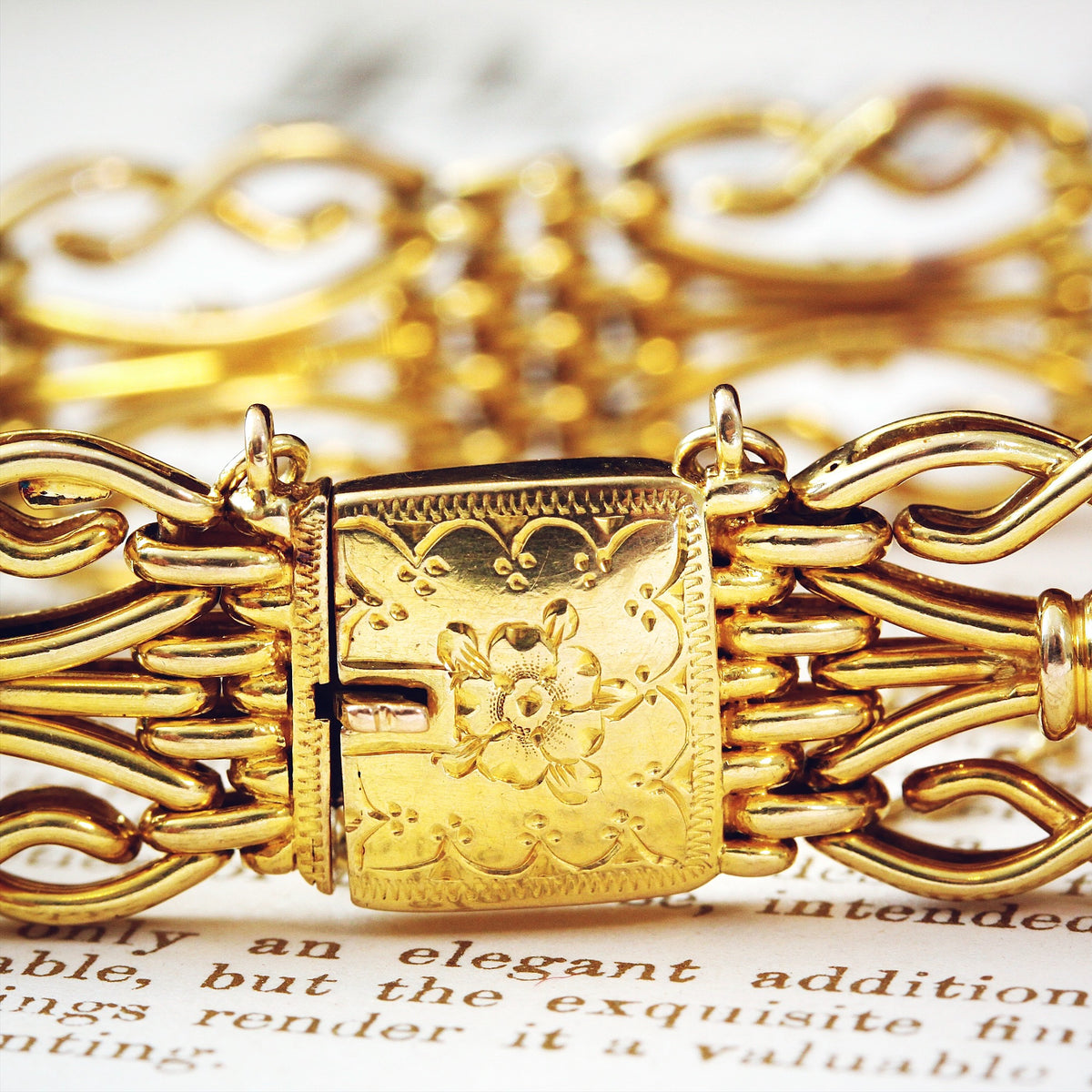 Especially Nice 9ct Gold Edwardian Gate Bracelet