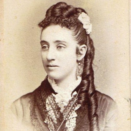 Victorian Lady wearing Antique 18ct Gold Drop Earrings