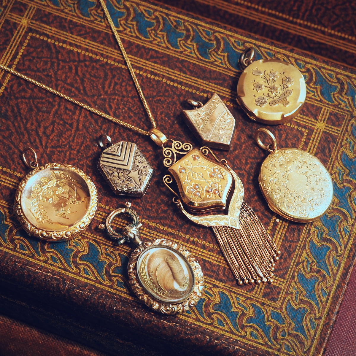 vintage antique gold lockets