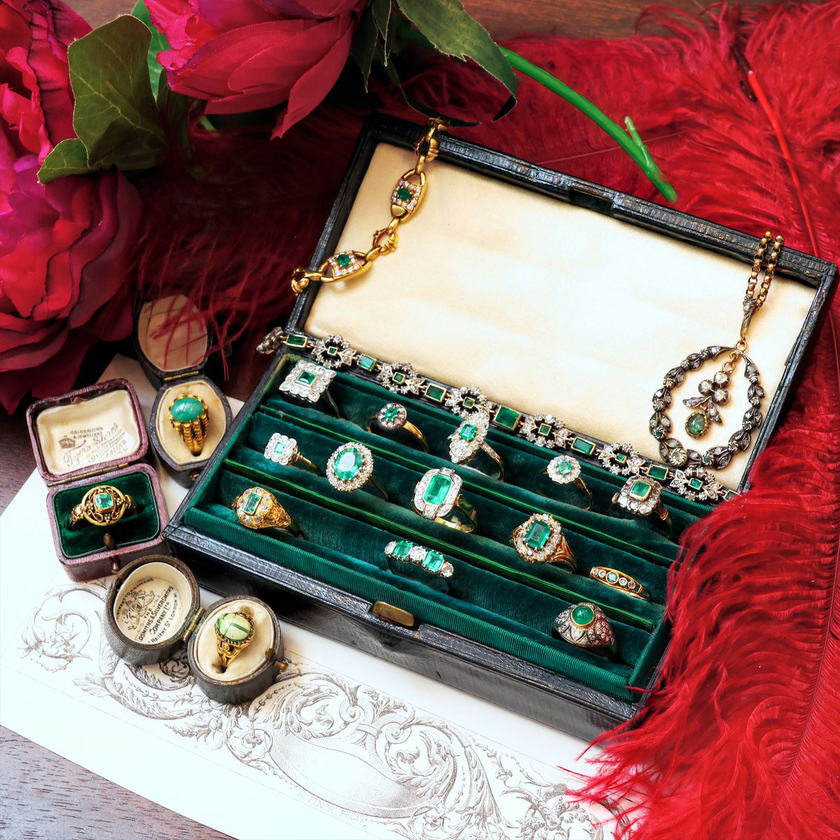 Vintage and antique Emerald rings