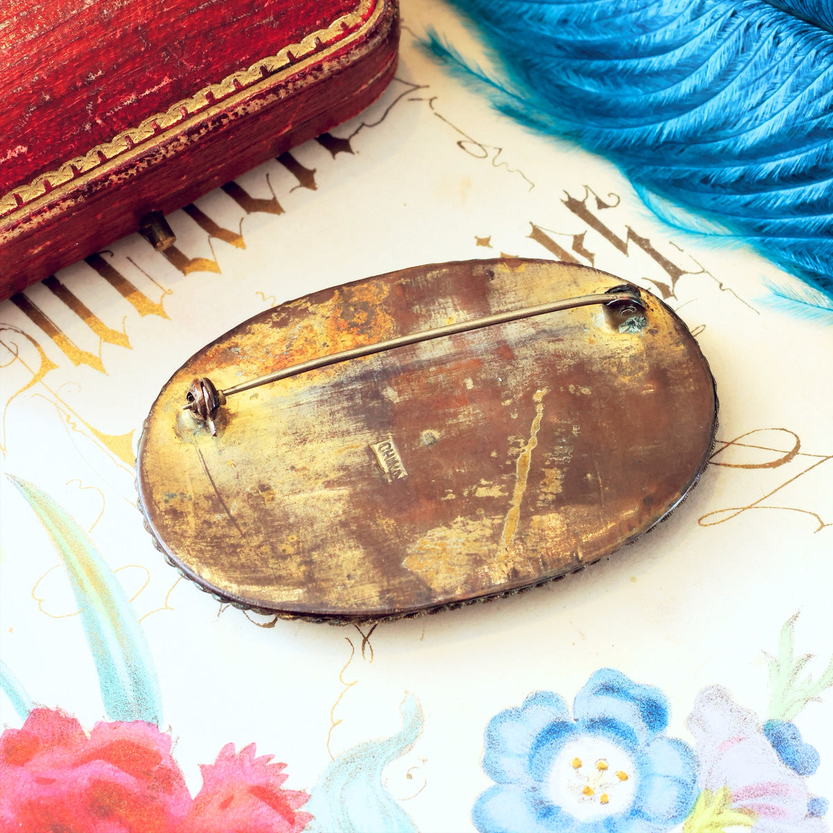 Vintage Chinese Import Cinnabar Brooch