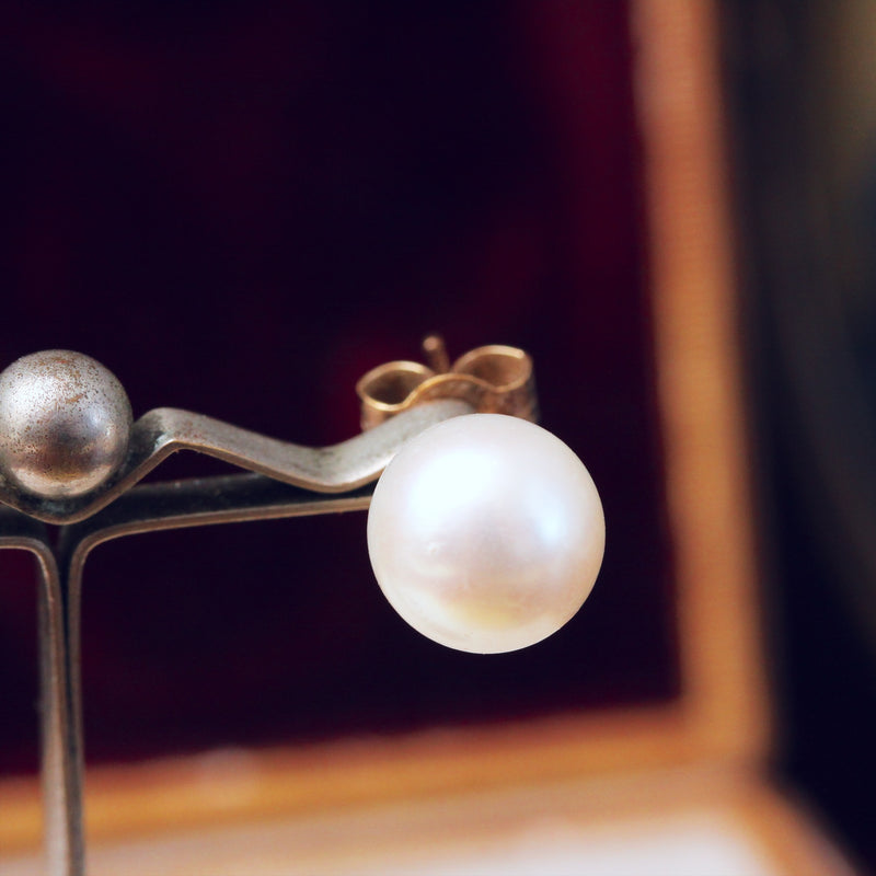 Cultured Pearl Earrings