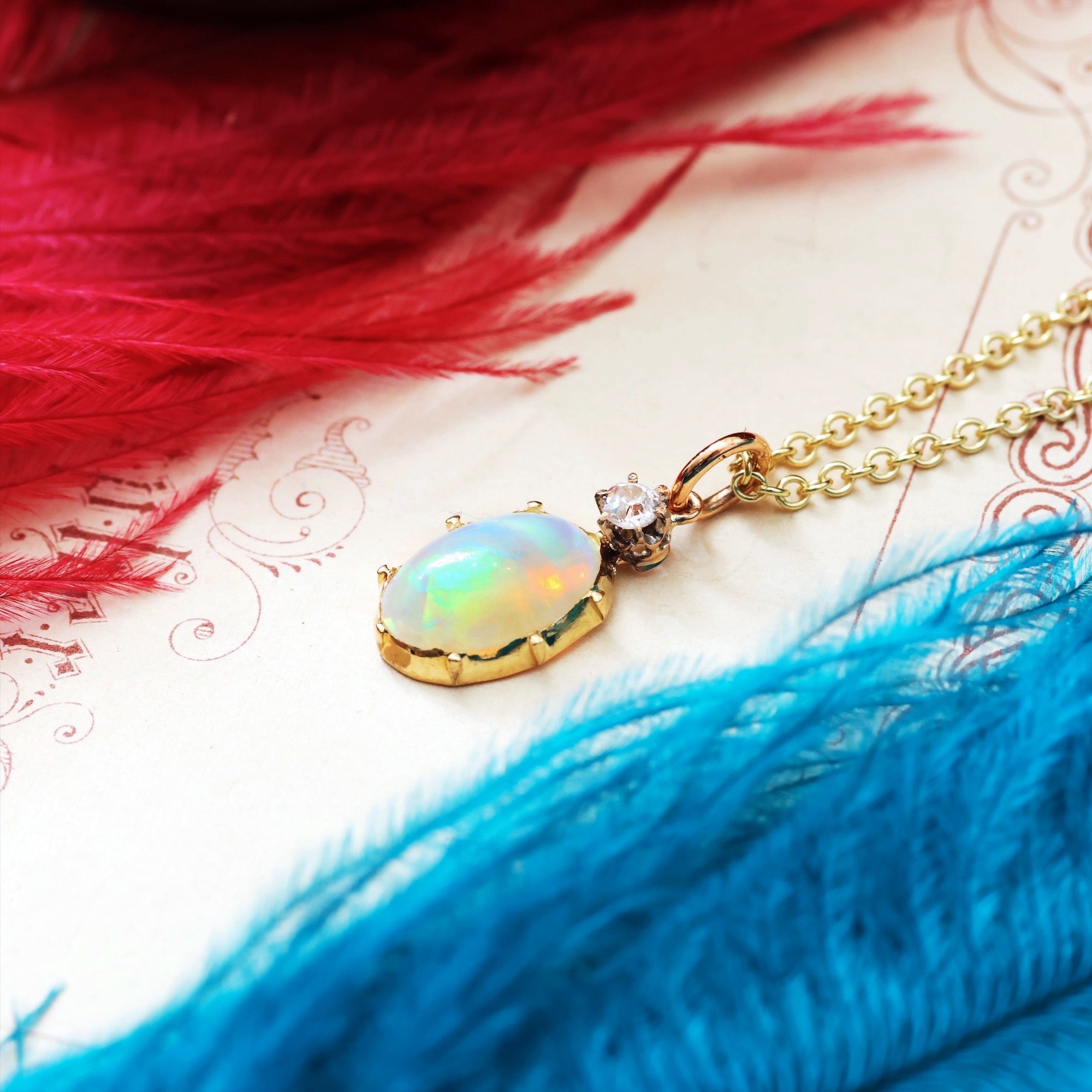Vintage 14K Opal Necklace | Collectors Weekly