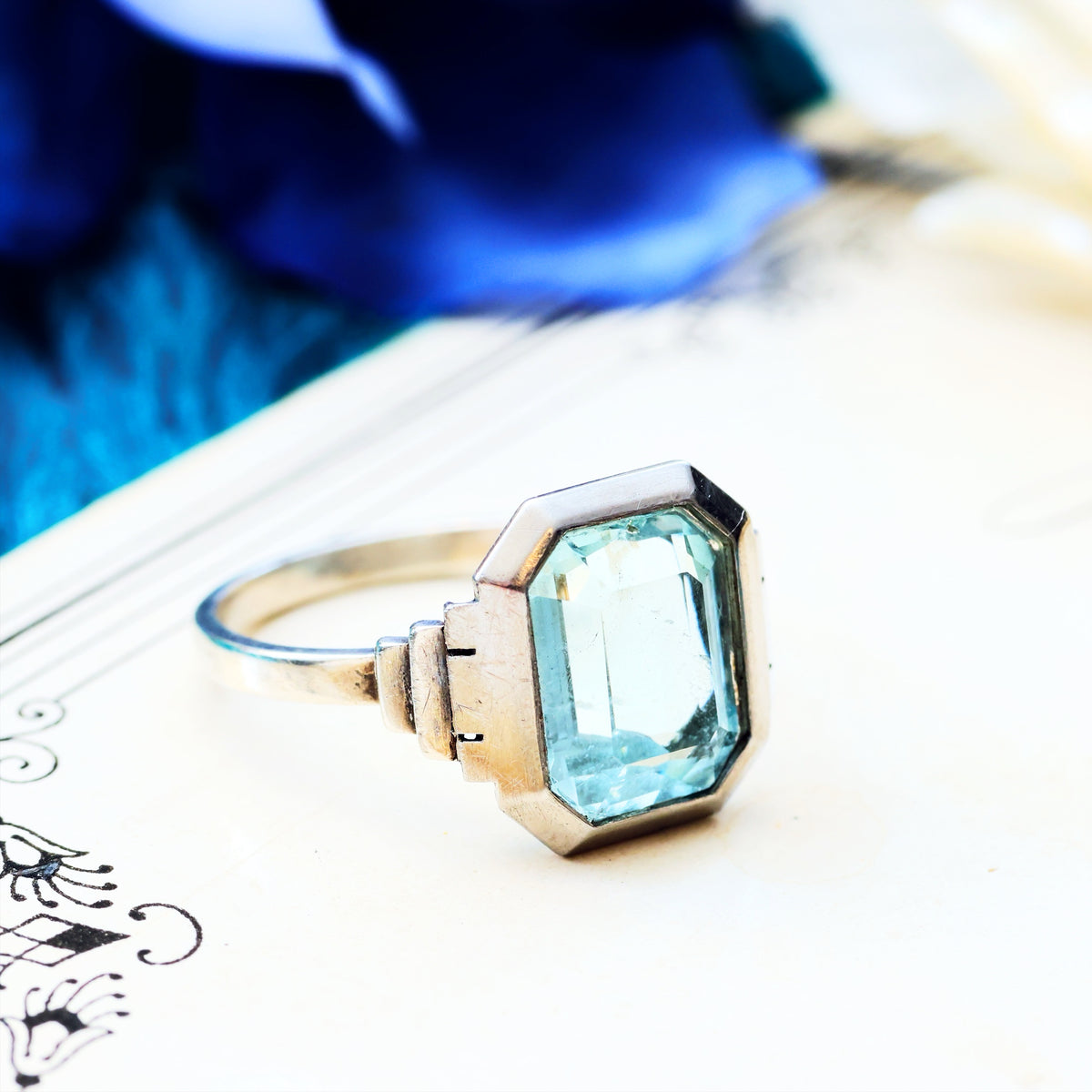 Vintage French Art Deco Aquamarine Dress Ring