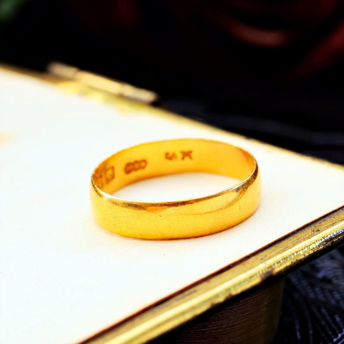 Antique Date 1912 22ct Gold Wedding Ring