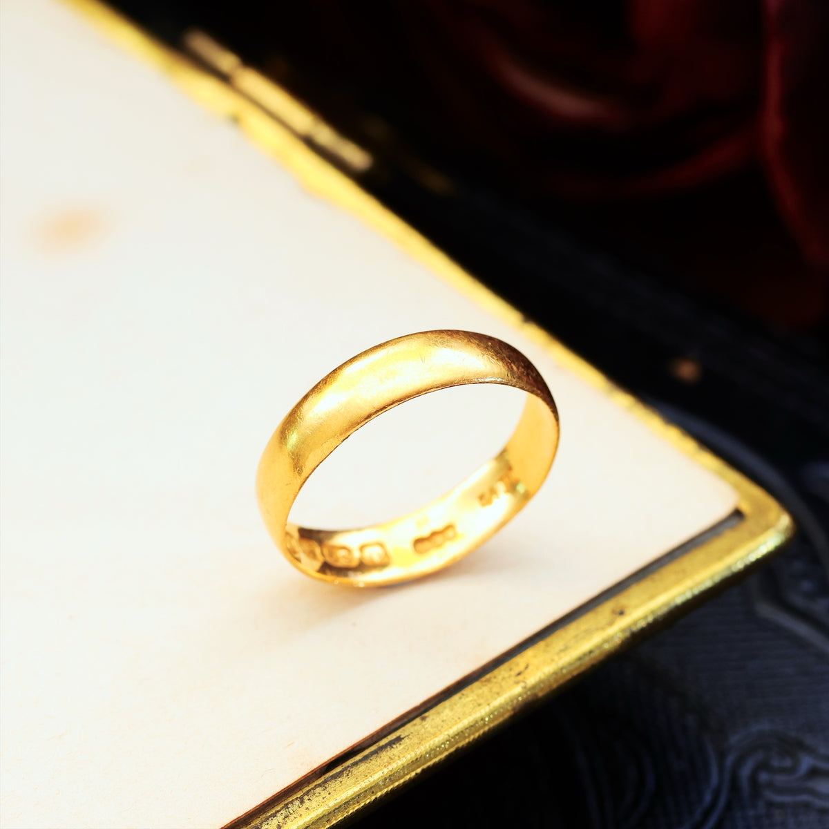 Antique Date 1912 22ct Gold Wedding Ring