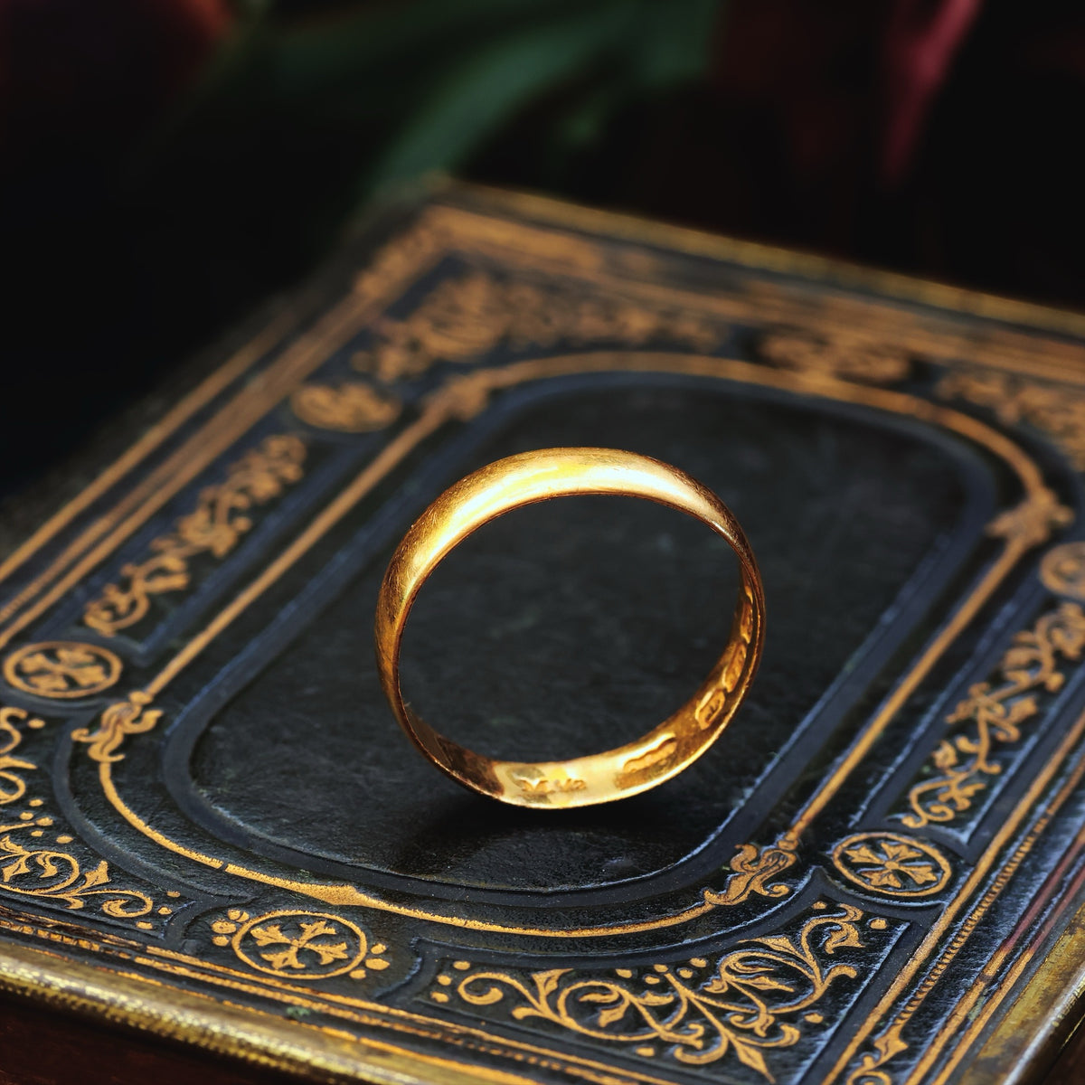 Antique Date 1912 22ct Gold Wedding Ring