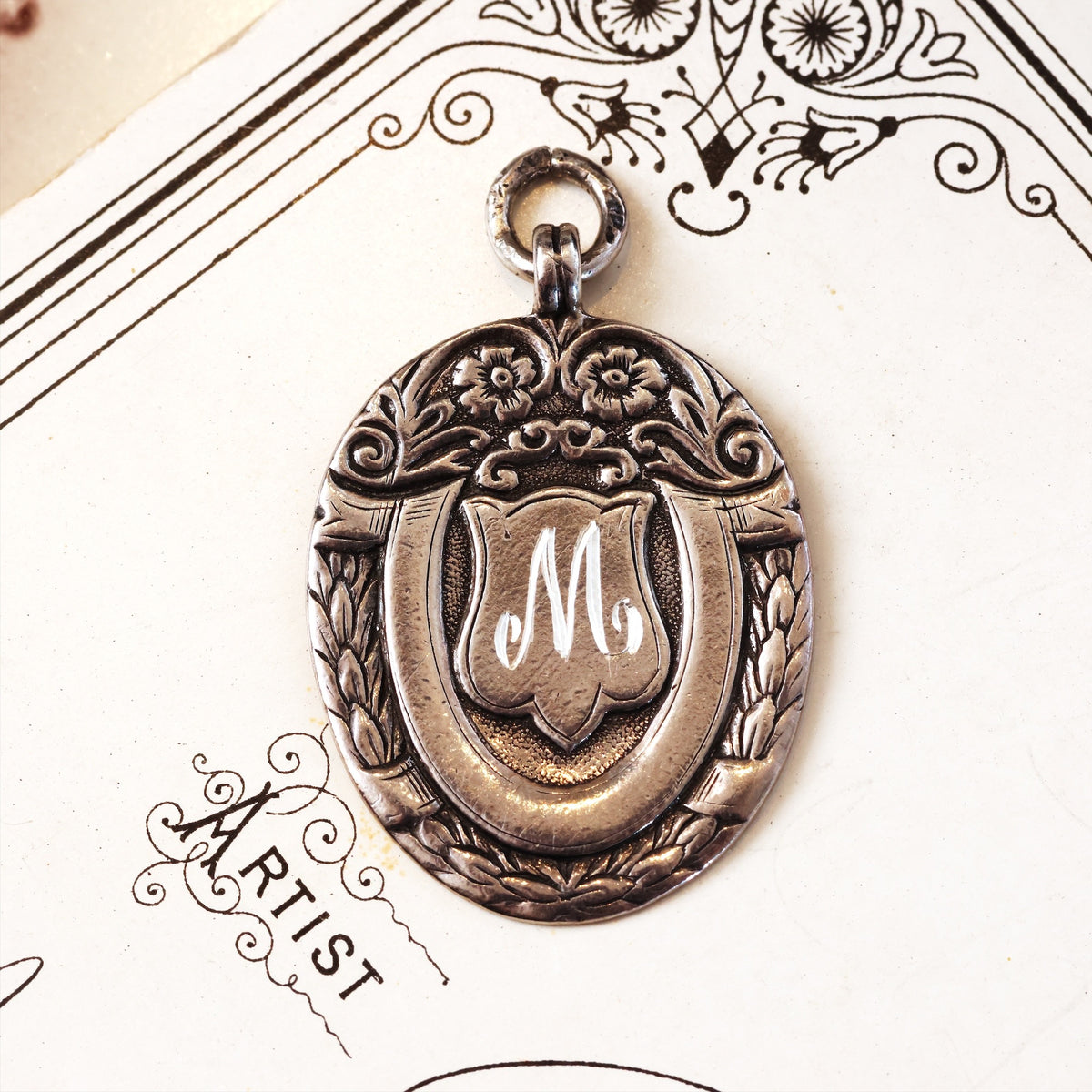 Date 1925 Ornamental Silver Medal