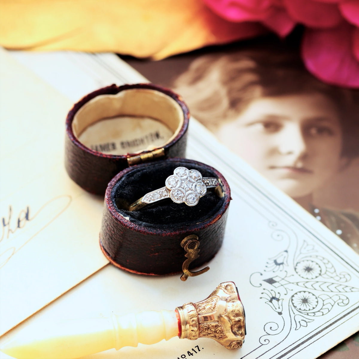 Vintage Pretty! Diamond Daisy Cluster Ring