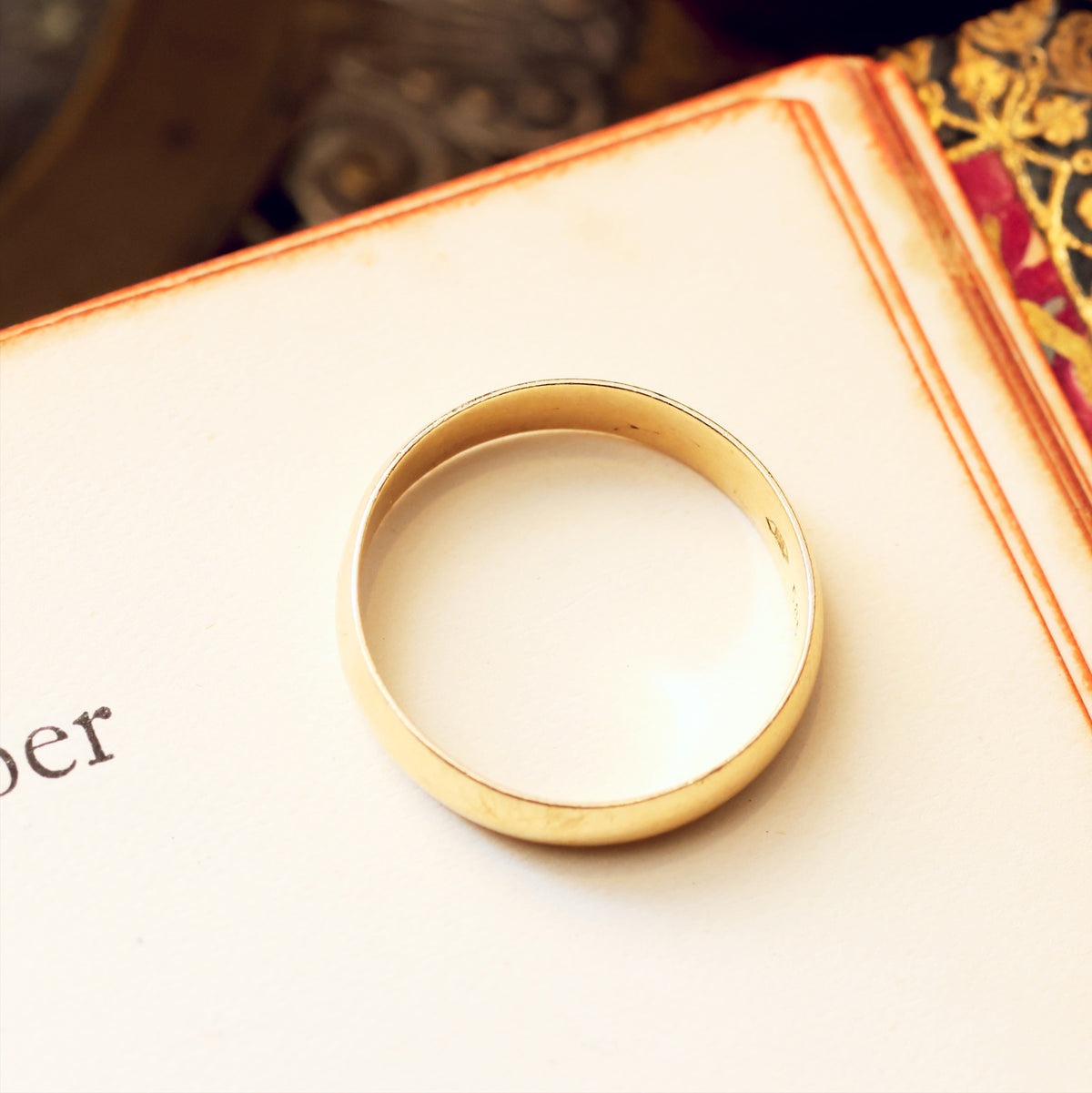 Vintage 14ct Yellow Gold Wedding Band