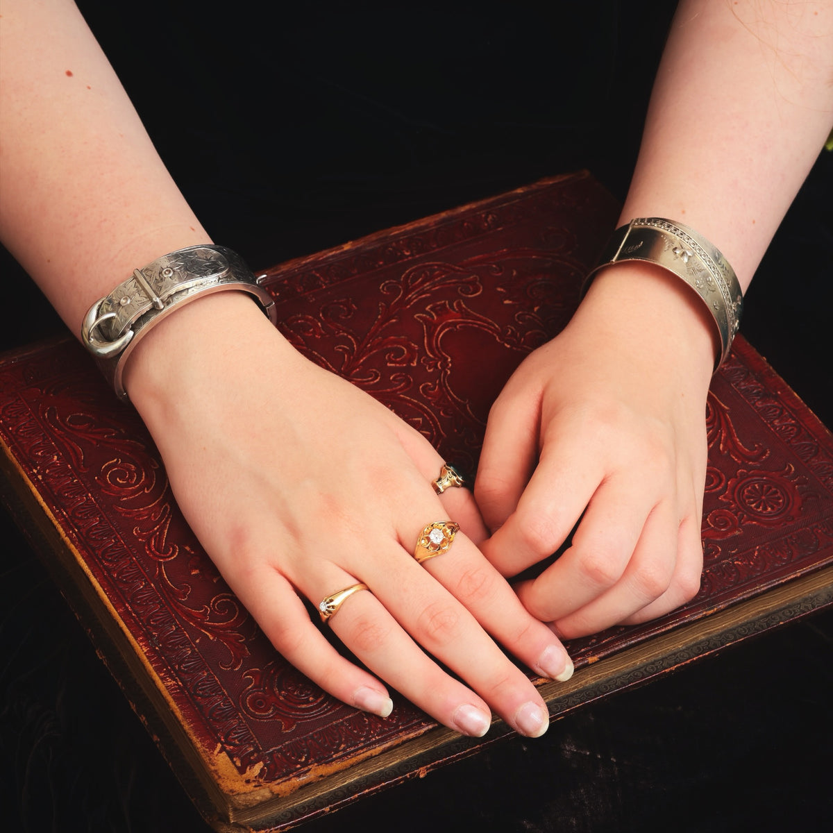 Antique Date 1913 Floriate Silver Bangle