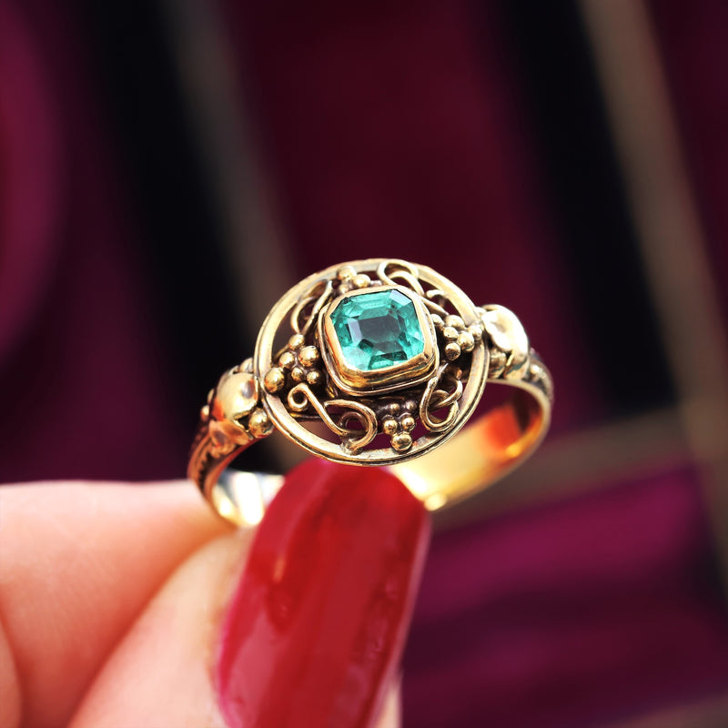 Scarce Beauty! All Original Arts & Crafts Emerald Ring