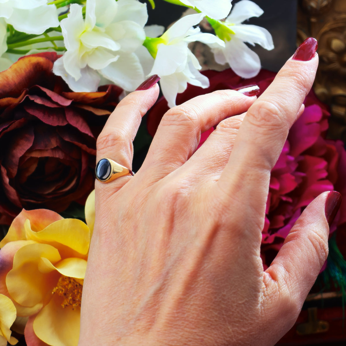 Vintage Date 1978 Black Onyx Signet Ring