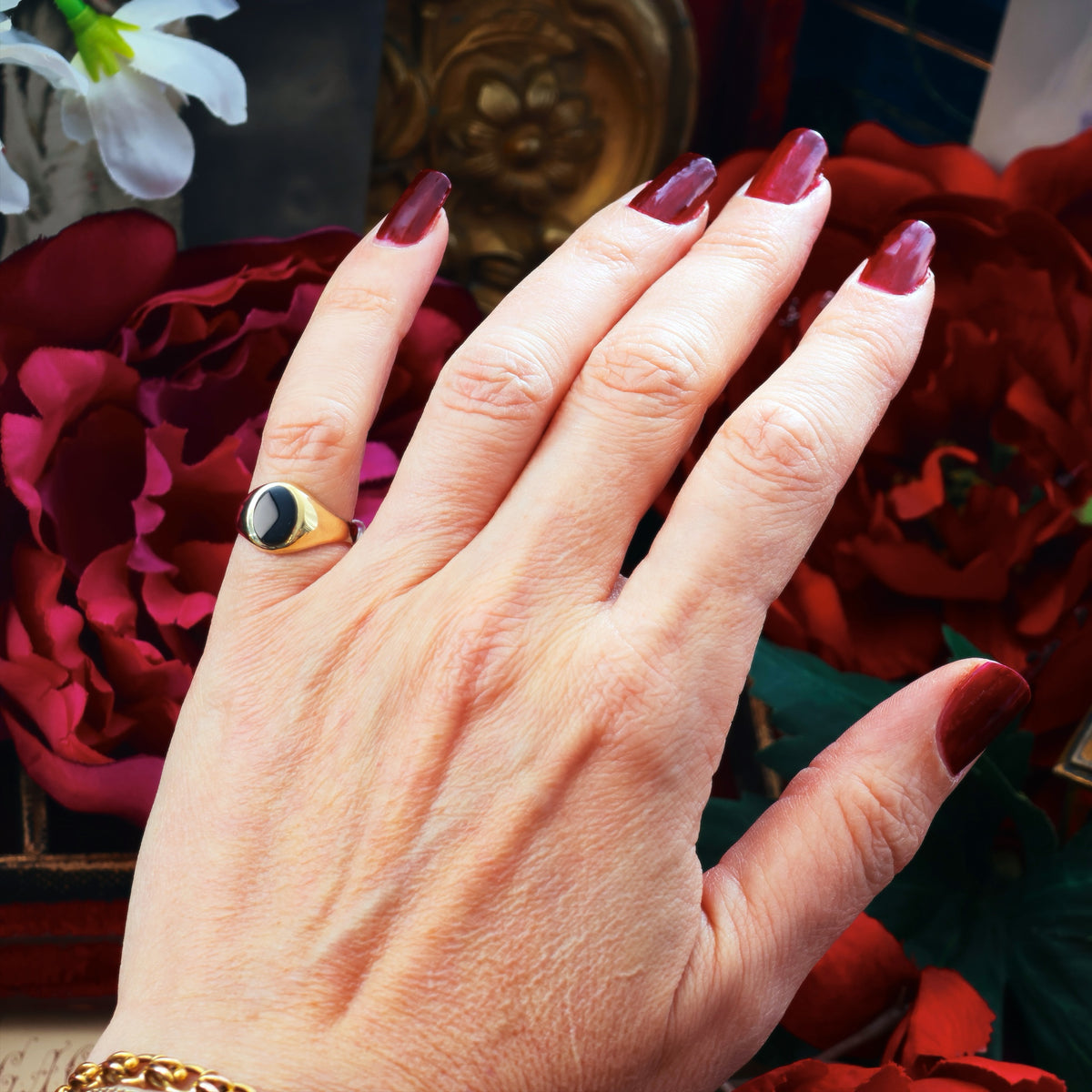 Classic Vintage Black Onyx Signet Ring