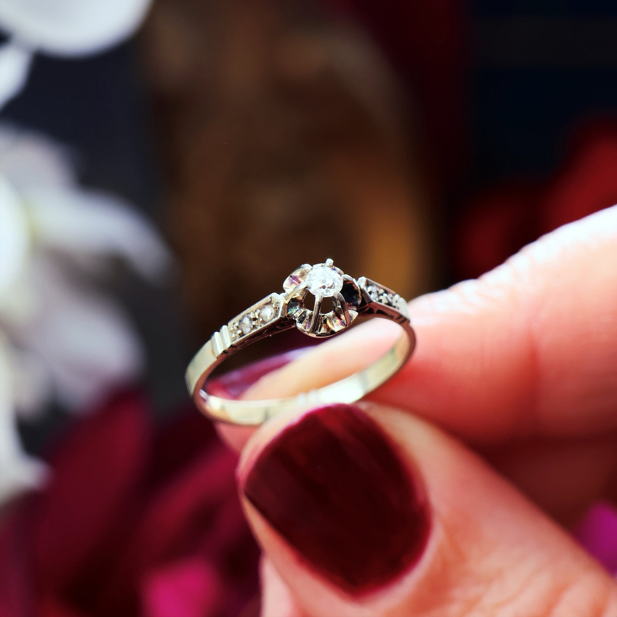 Vintage Art Deco Diamond Engagement Ring