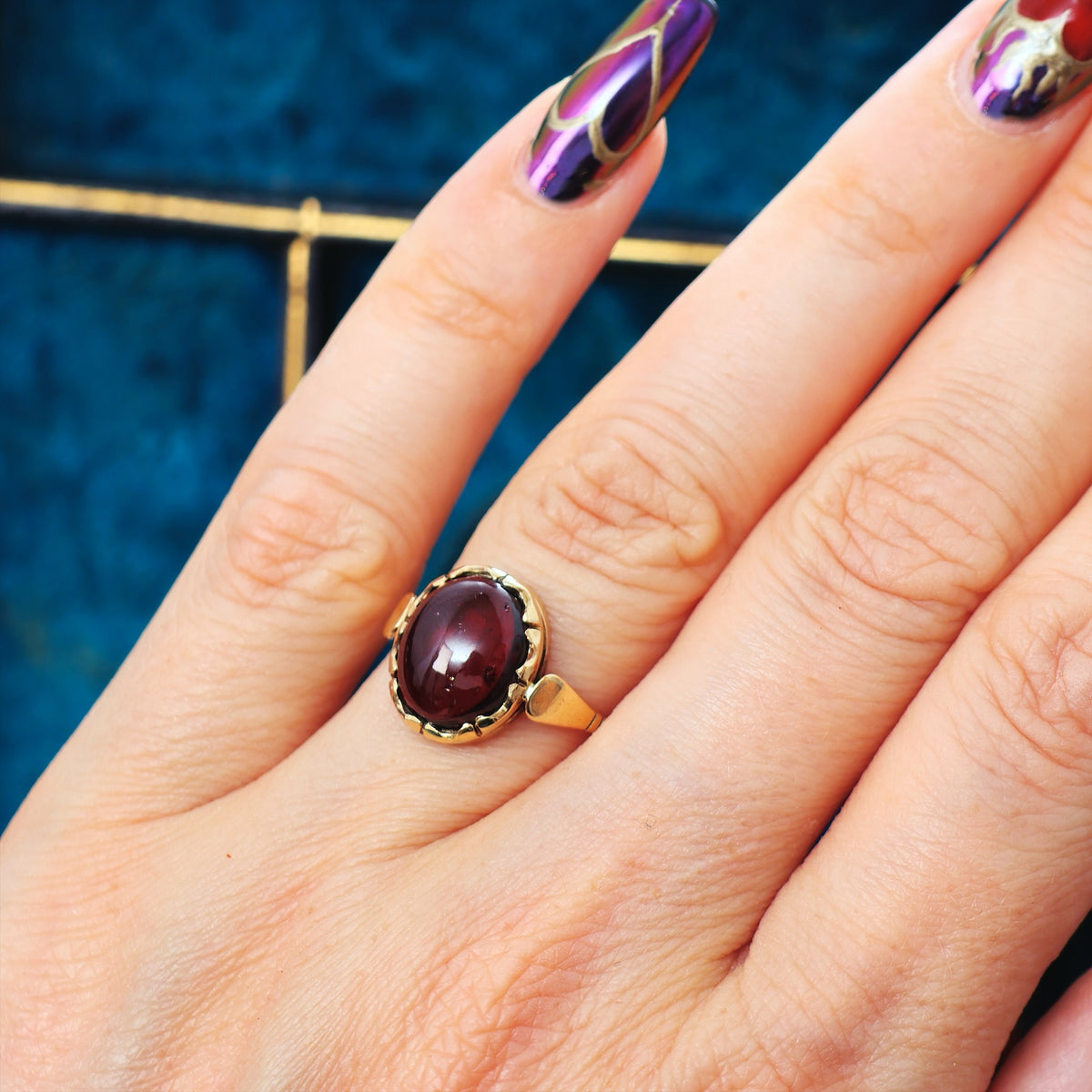 Antique 14ct Gold Cabochon Garnet Ring