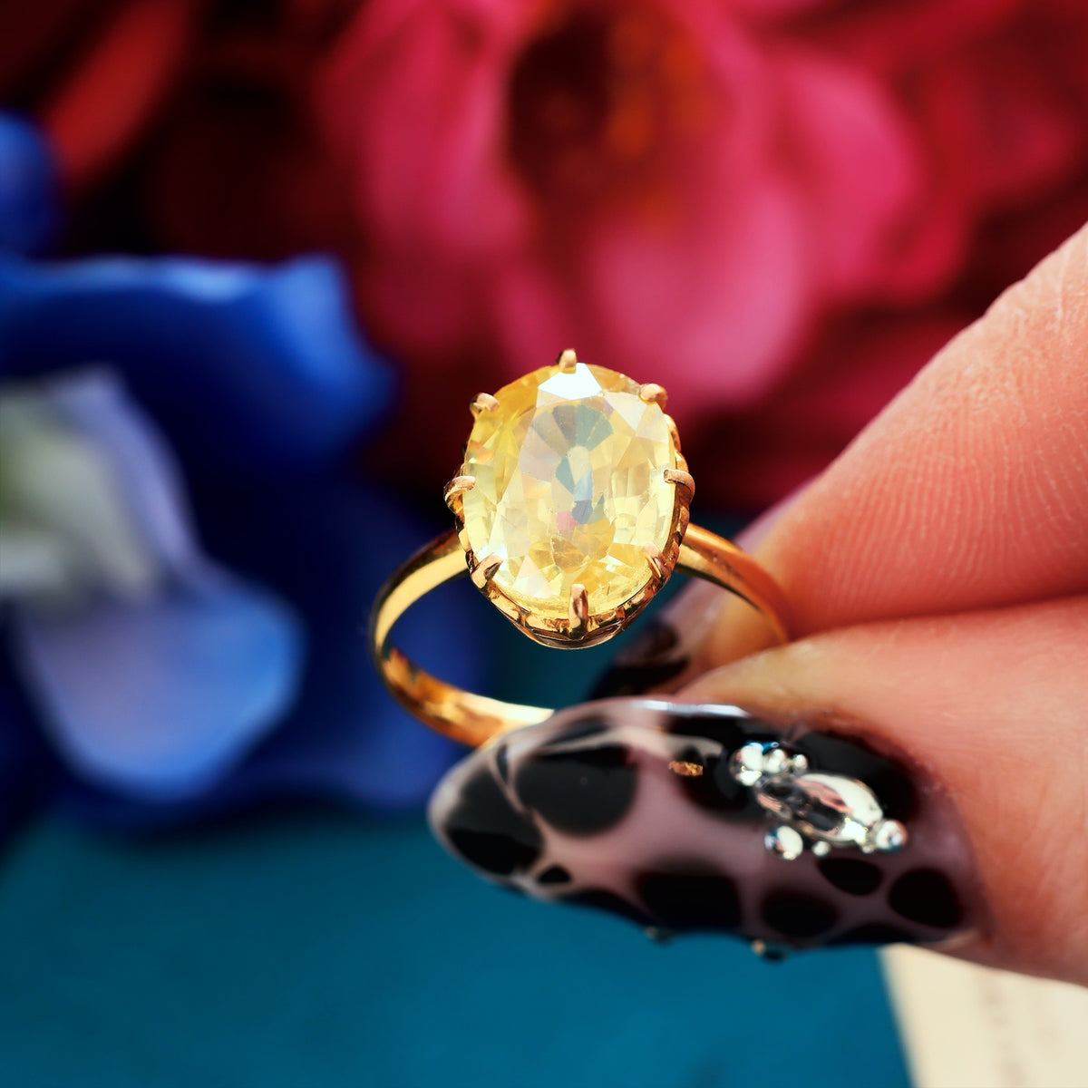 Rare Vintage 10 Carat Natural Zircon Specimen Ring