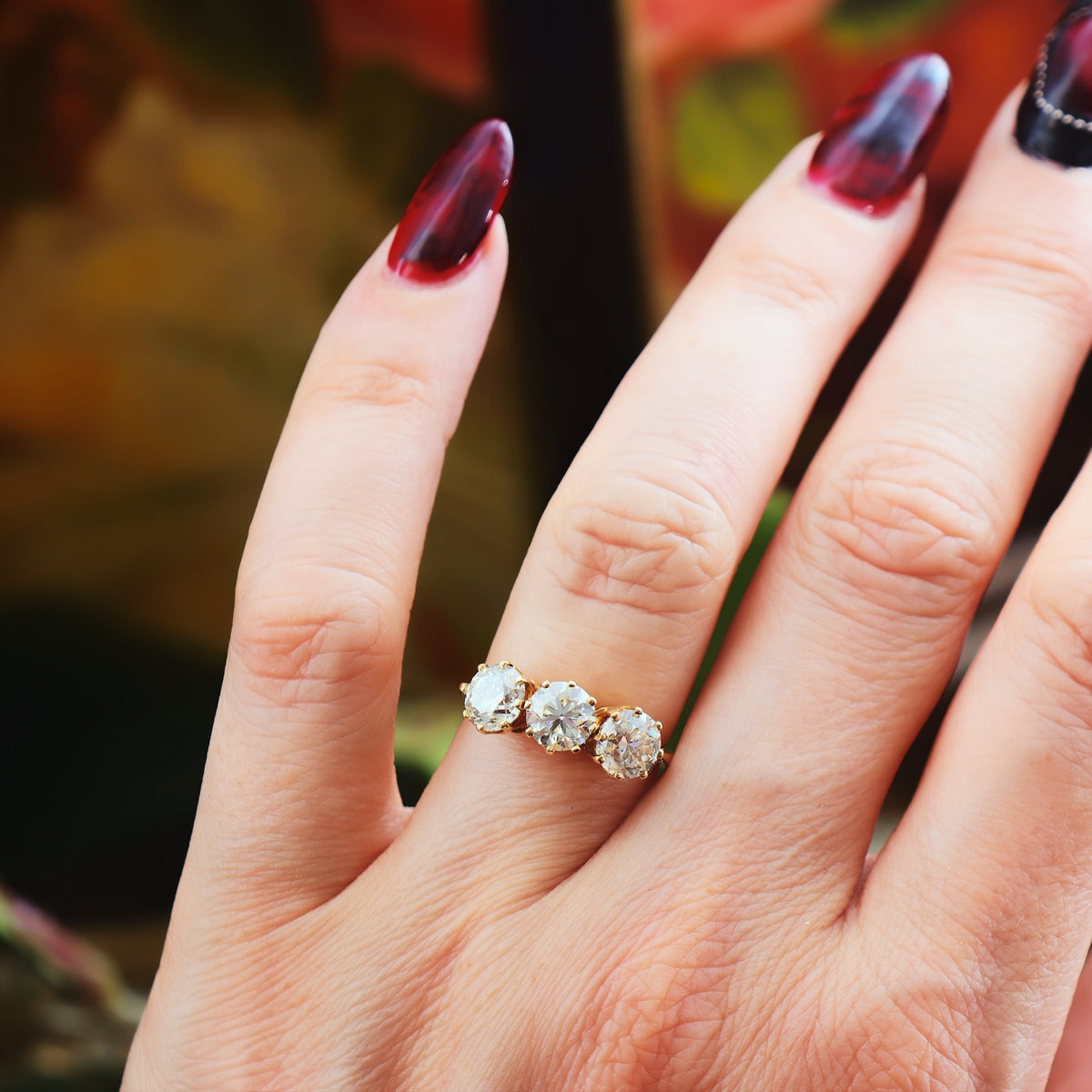 Exceptional! 2.40ct Vintage Diamond Trilogy Engagement Ring
