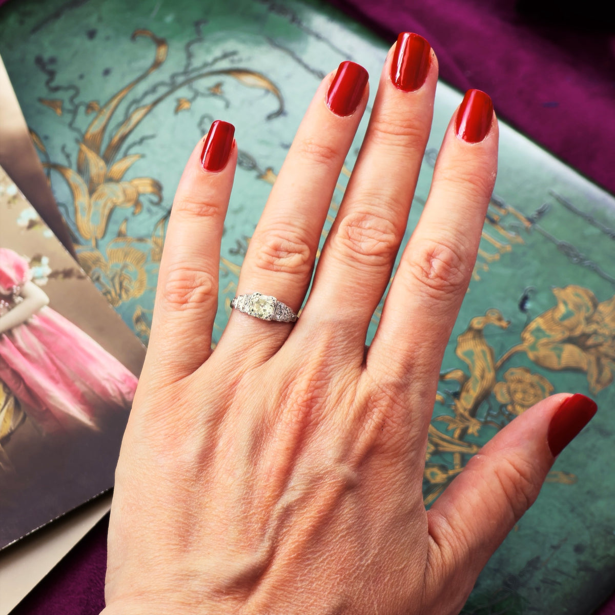 Vintage Art Deco Diamond Engagement Ring