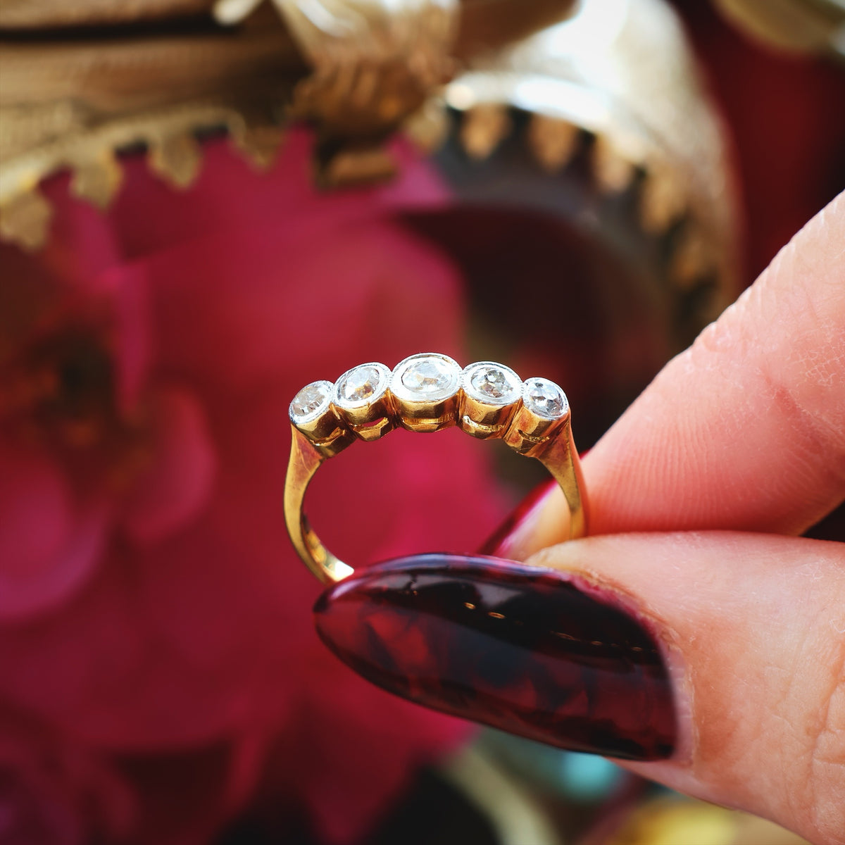 Splendid Vintage Five Stone Diamond Engagement Ring