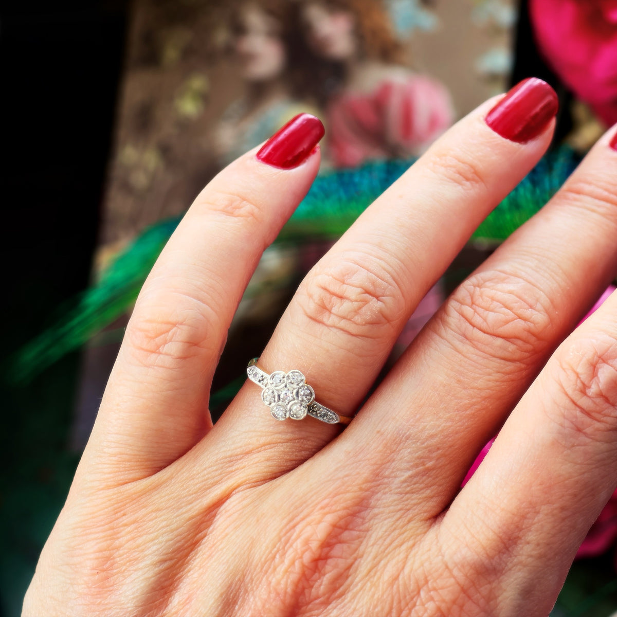 Vintage Pretty! Diamond Daisy Cluster Ring