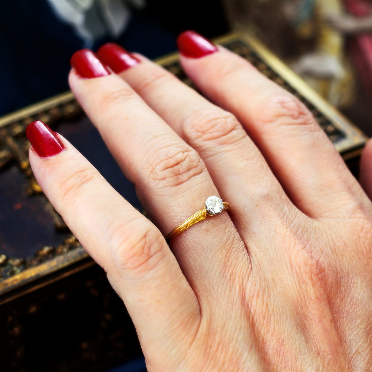 Divine Beauty! Vintage Diamond Engagement Ring
