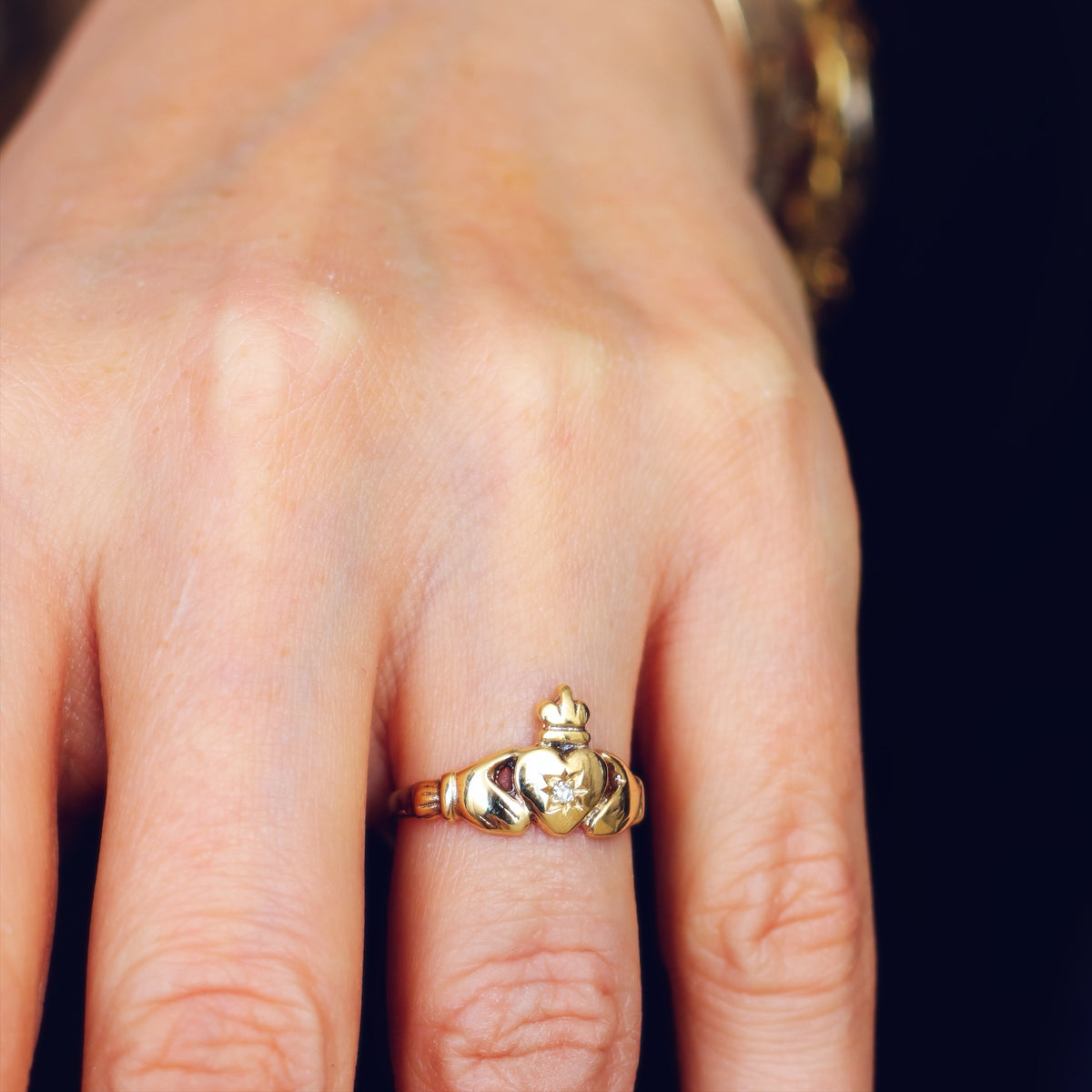 Recycled 9ct Gold & Diamond Claddagh Ring
