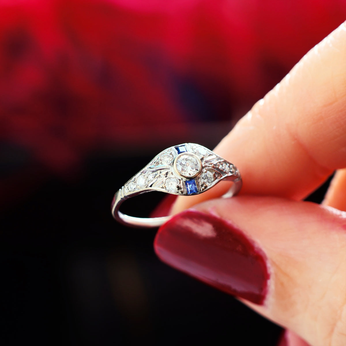 Vintage Art Deco Style Sapphire & Diamond Ring