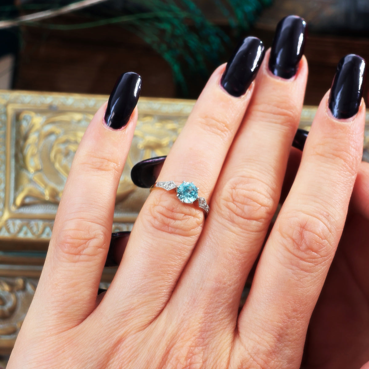 Vintage Sparkle! Blue Zircon & Diamond Ring