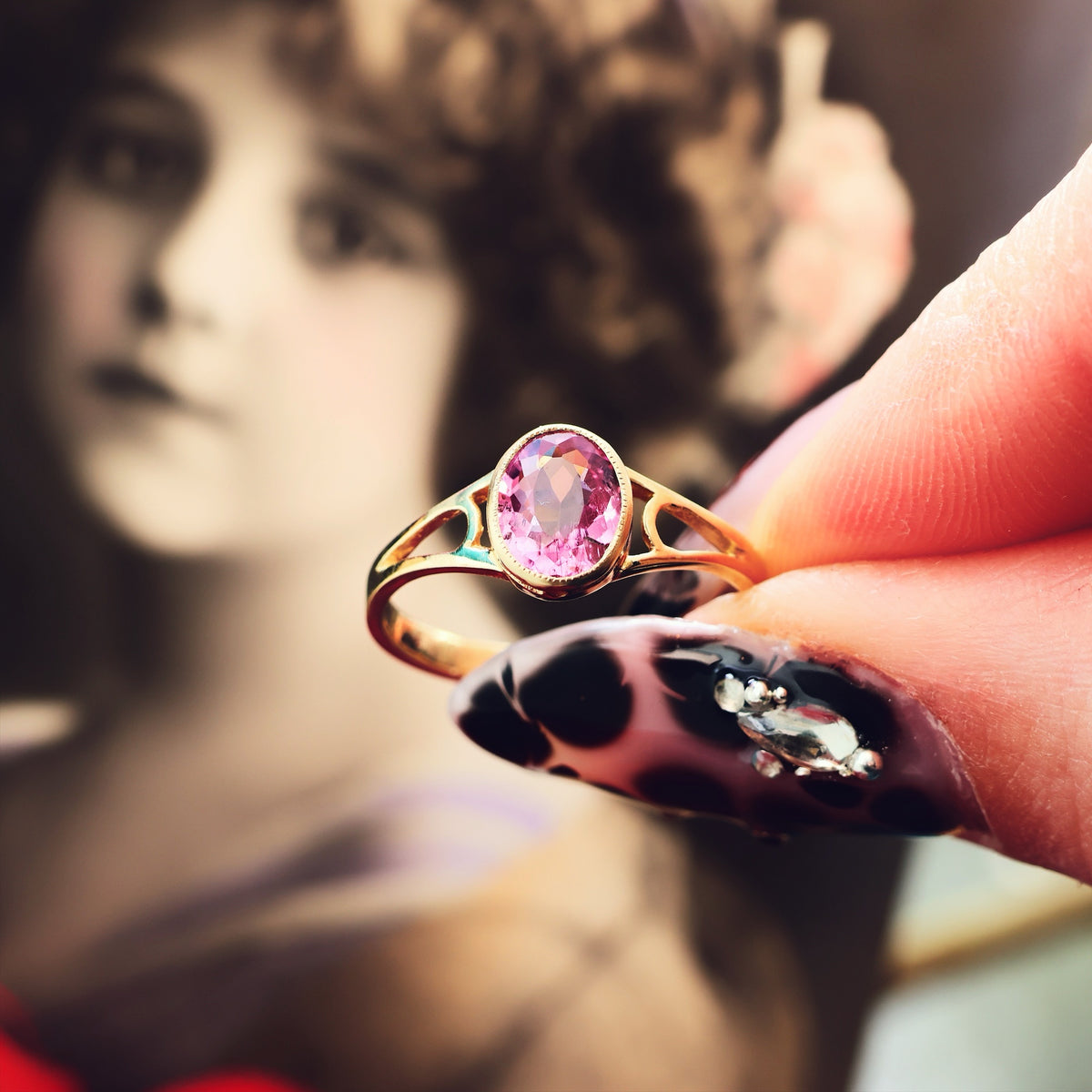 Edwardian Style 9ct Gold Pink Topaz Ring
