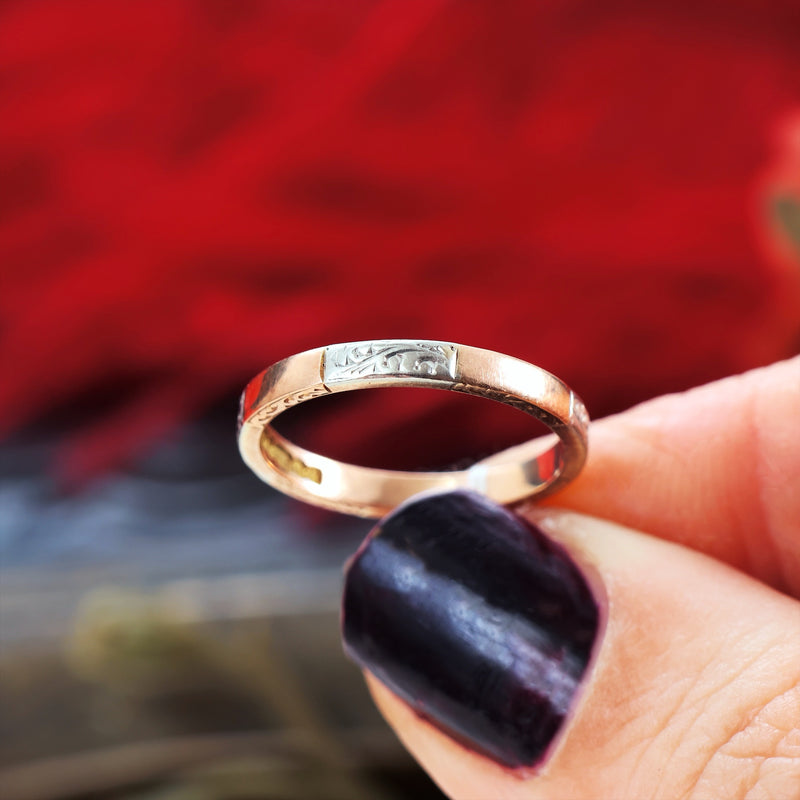 Vintage Red Coral 9ct Gold Ring