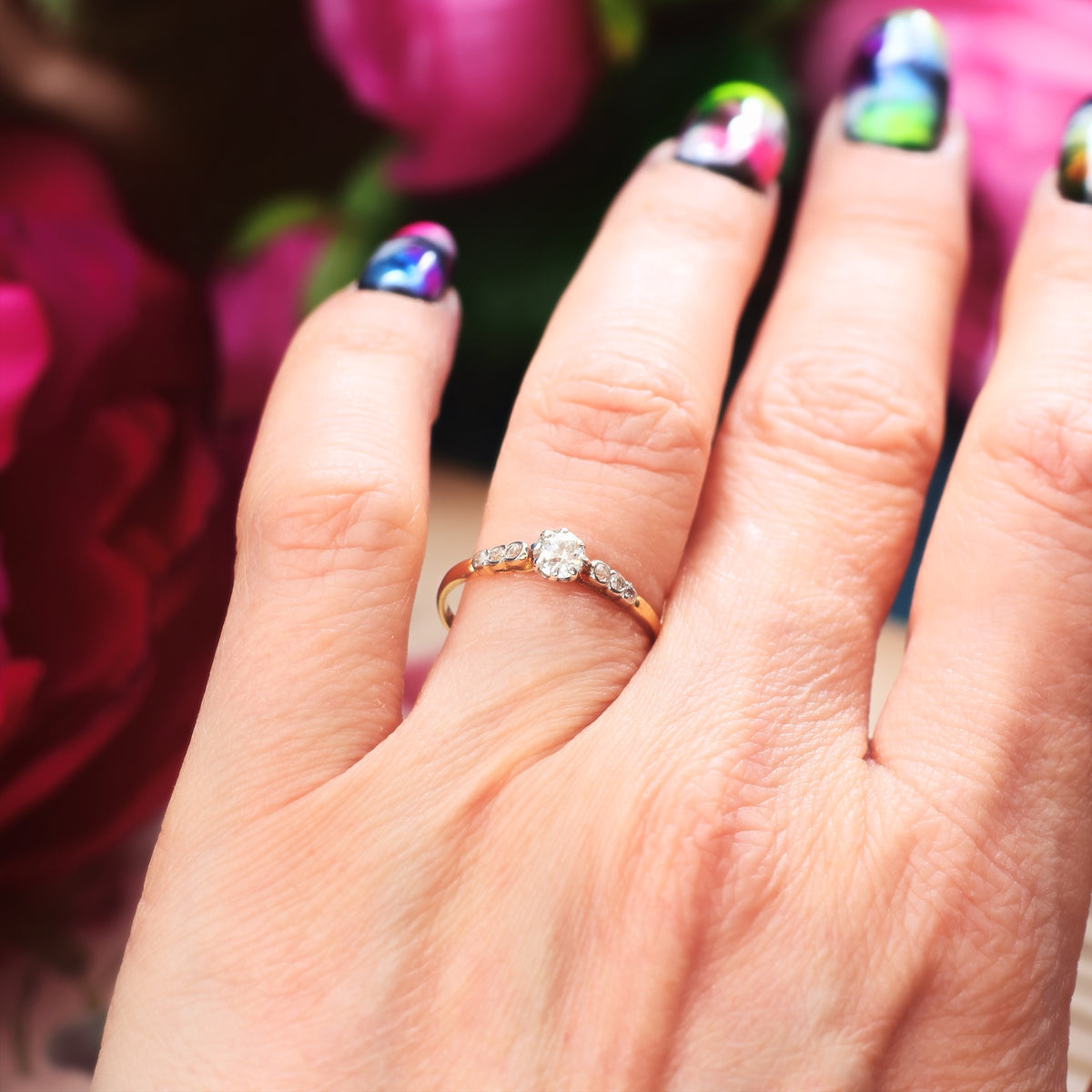 Unique Beauty! Vintage Diamond Engagement Ring