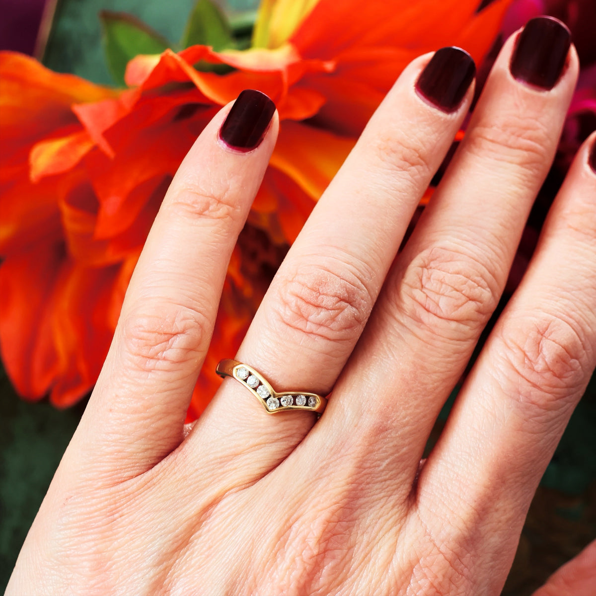 Date 1991 18ct Gold Diamond Wishbone Ring