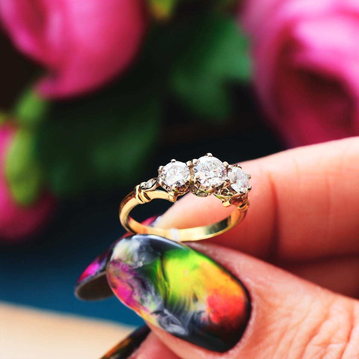Sparkly Sensation! Vintage Diamond Trilogy Engagement Ring